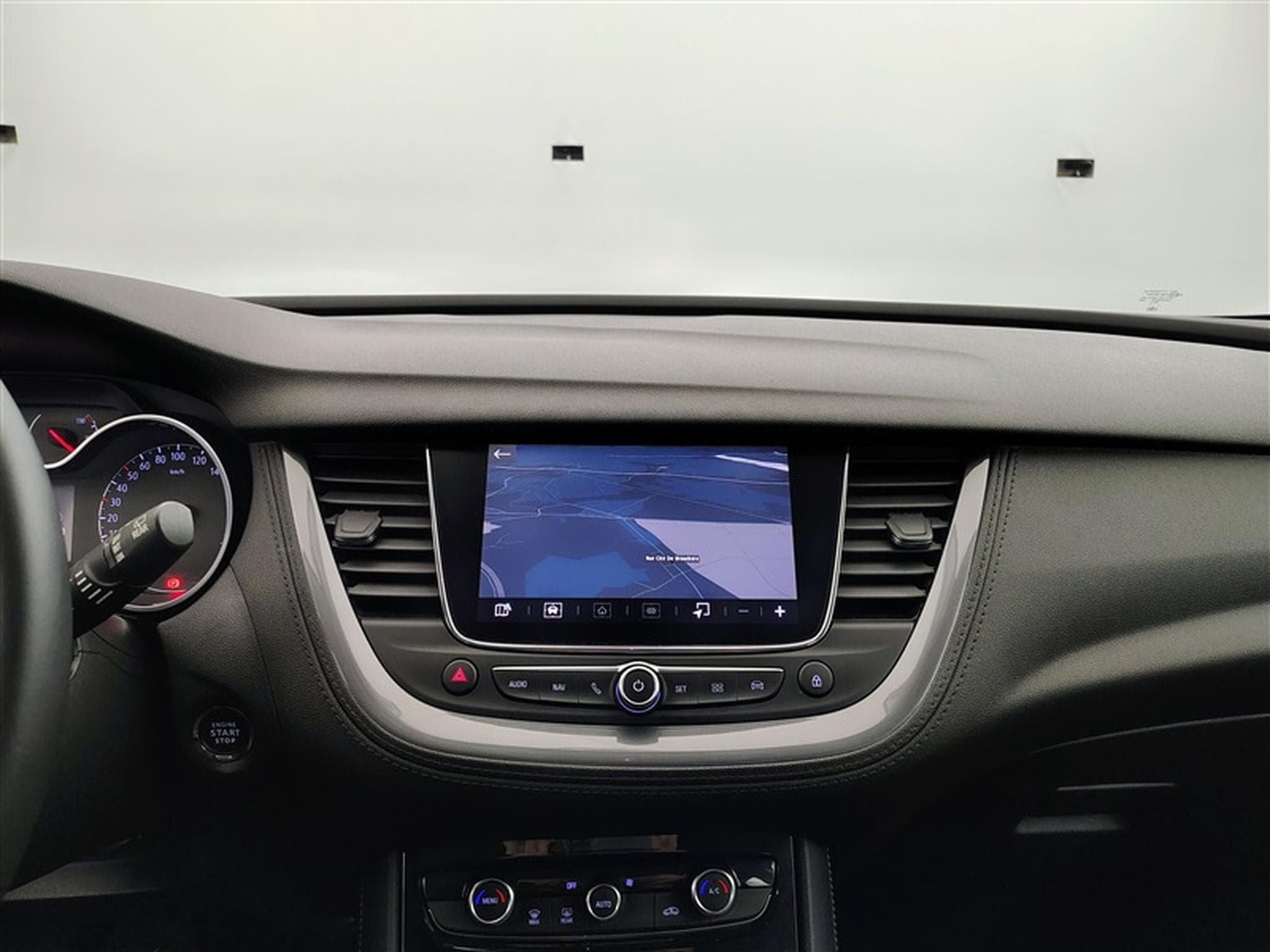 Opel Grandland 1.5 Turbo D Innovation Navi / Led / PDC av+ar (2020) - Foto 10
