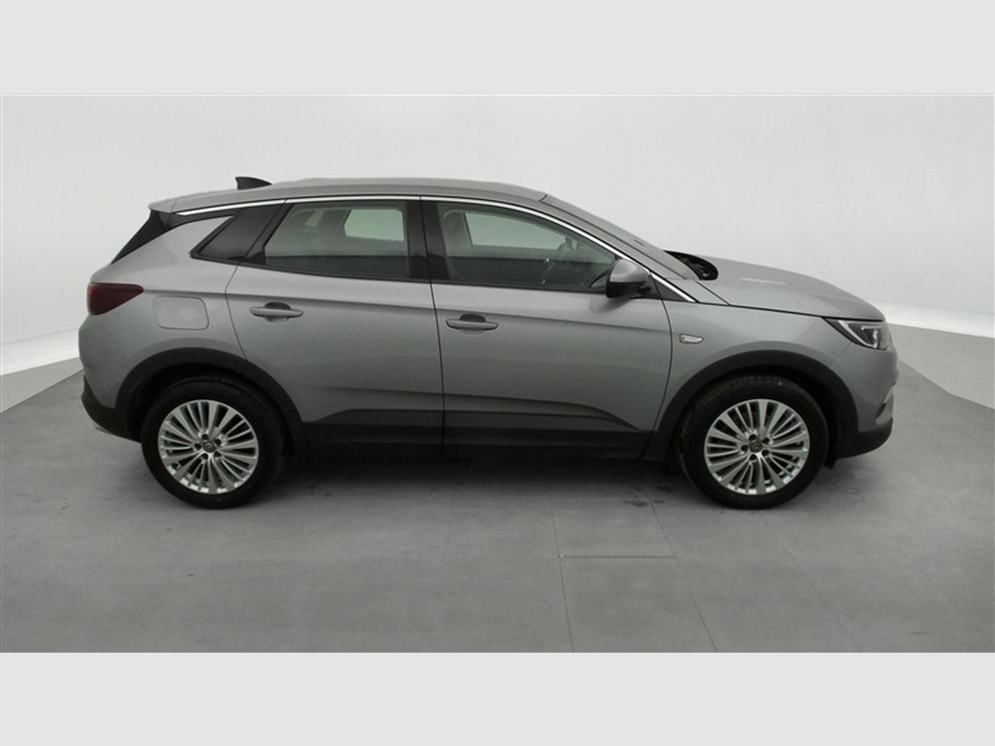 Opel Grandland 1.5 Turbo D Innovation Navi / Led / PDC av+ar (2020) - Foto 24