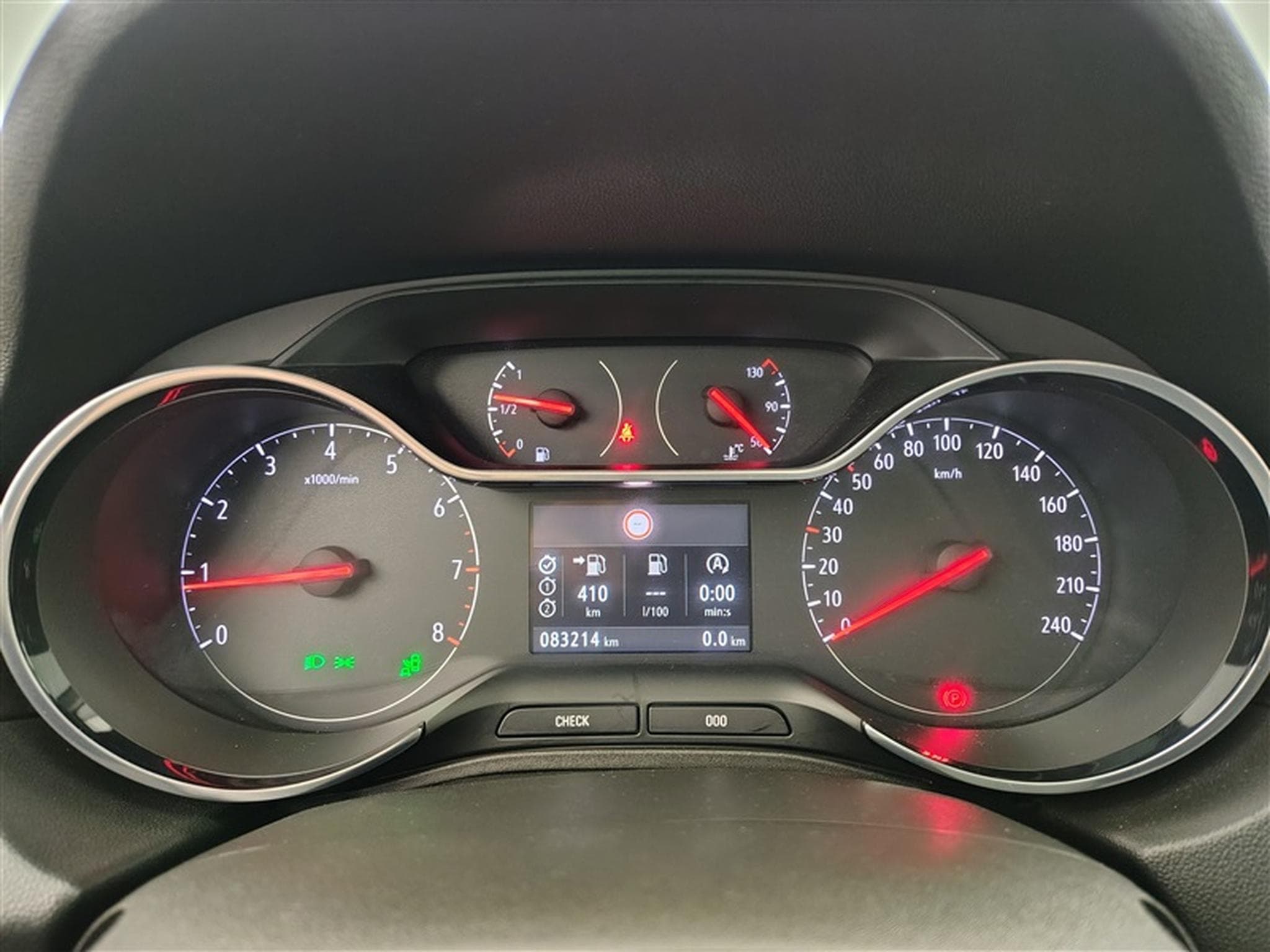 Opel Grandland 1.5 Turbo D Innovation Navi / Led / PDC av+ar (2020) - Foto 9