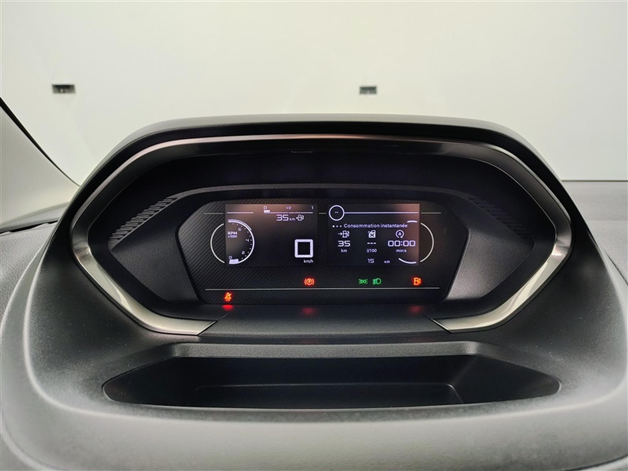 Peugeot Partner 1.5 BlueHDi M 3pl. CARPLAY / PDC AR (2025) - Foto 10