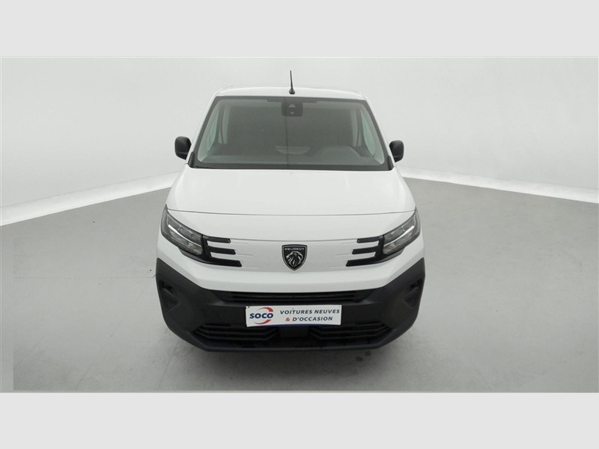 Peugeot Partner 1.5 BlueHDi M 3pl. CARPLAY / PDC AR (2025) - Foto 4