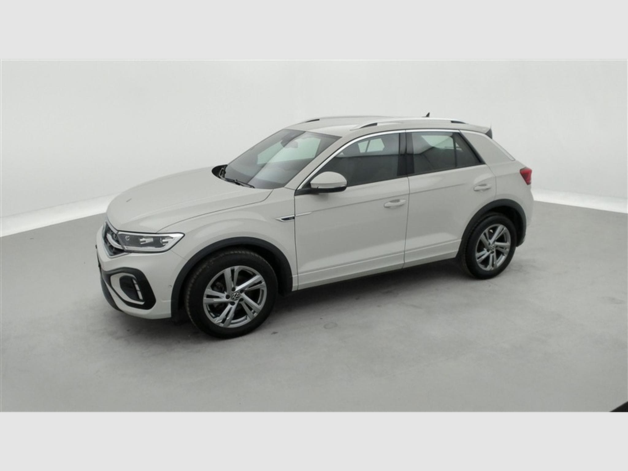VW T-Roc 1.0 TSI 110cv R-Line CARPLAY / FULL LED / PDC AV+AR / JA 17" (2024) - Foto 21