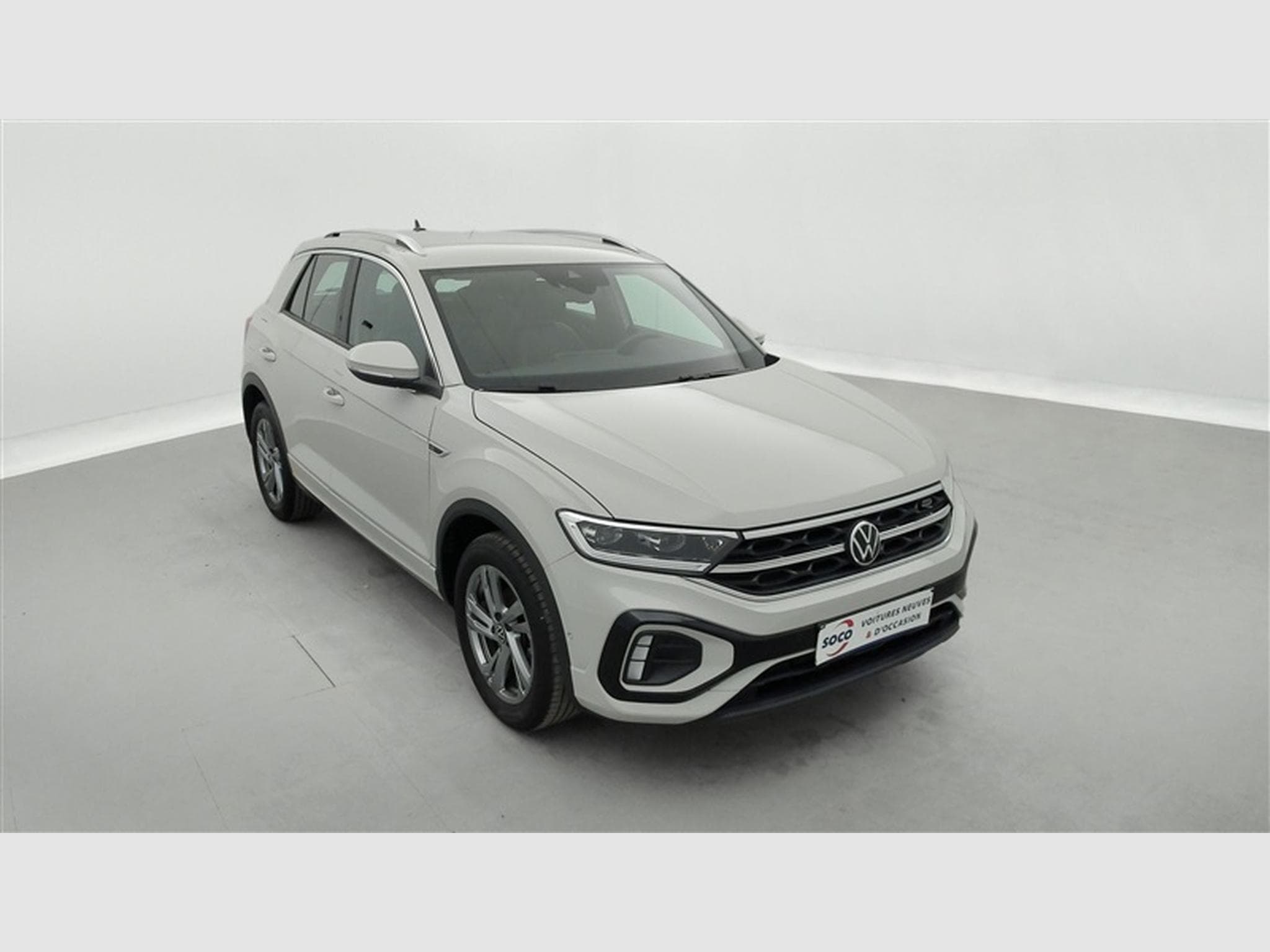 VW T-Roc 1.0 TSI 110cv R-Line CARPLAY / FULL LED / PDC AV+AR / JA 17" (2024) - Foto 22
