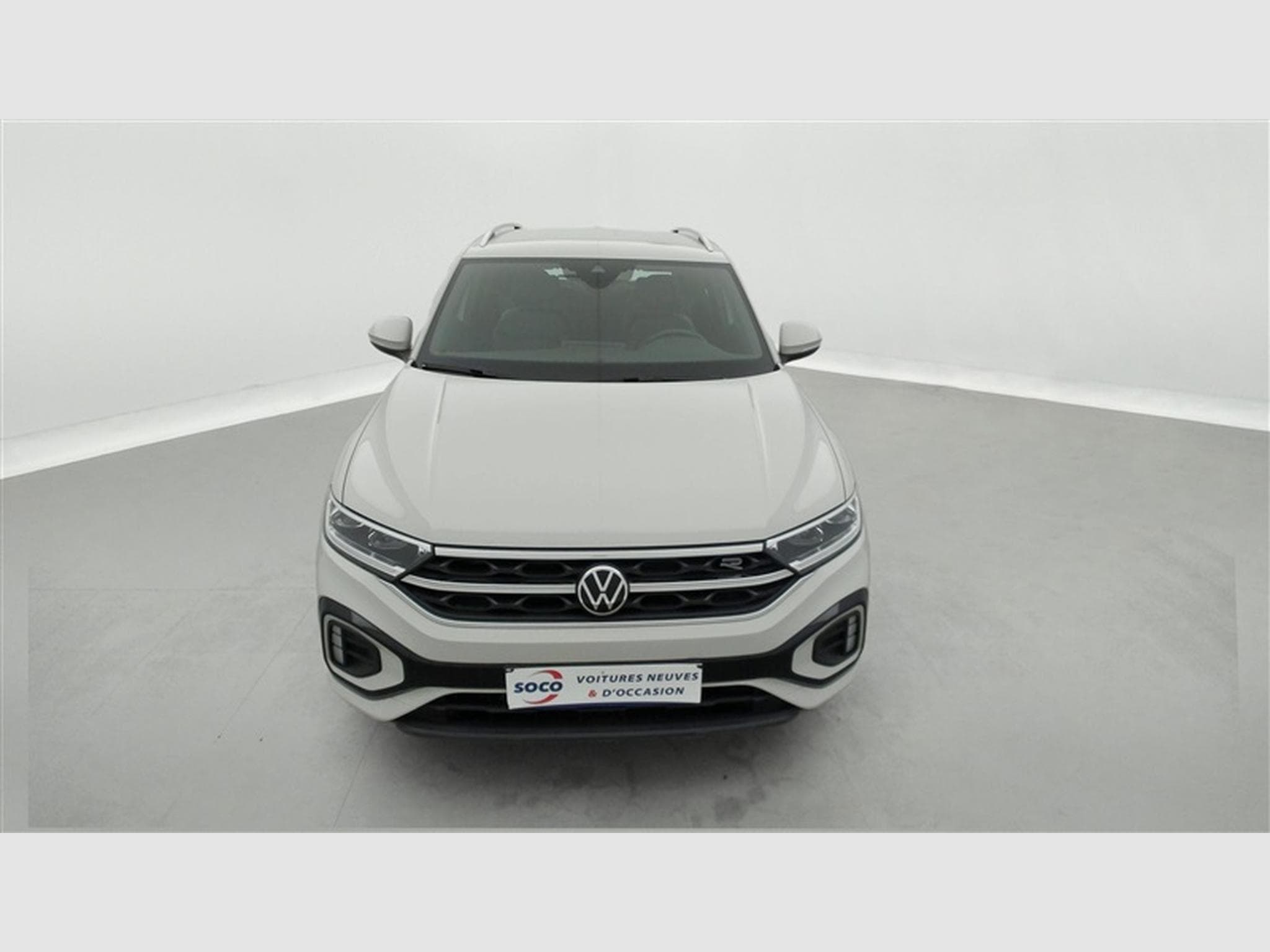 VW T-Roc 1.0 TSI 110cv R-Line CARPLAY / FULL LED / PDC AV+AR / JA 17" (2024) - Foto 4