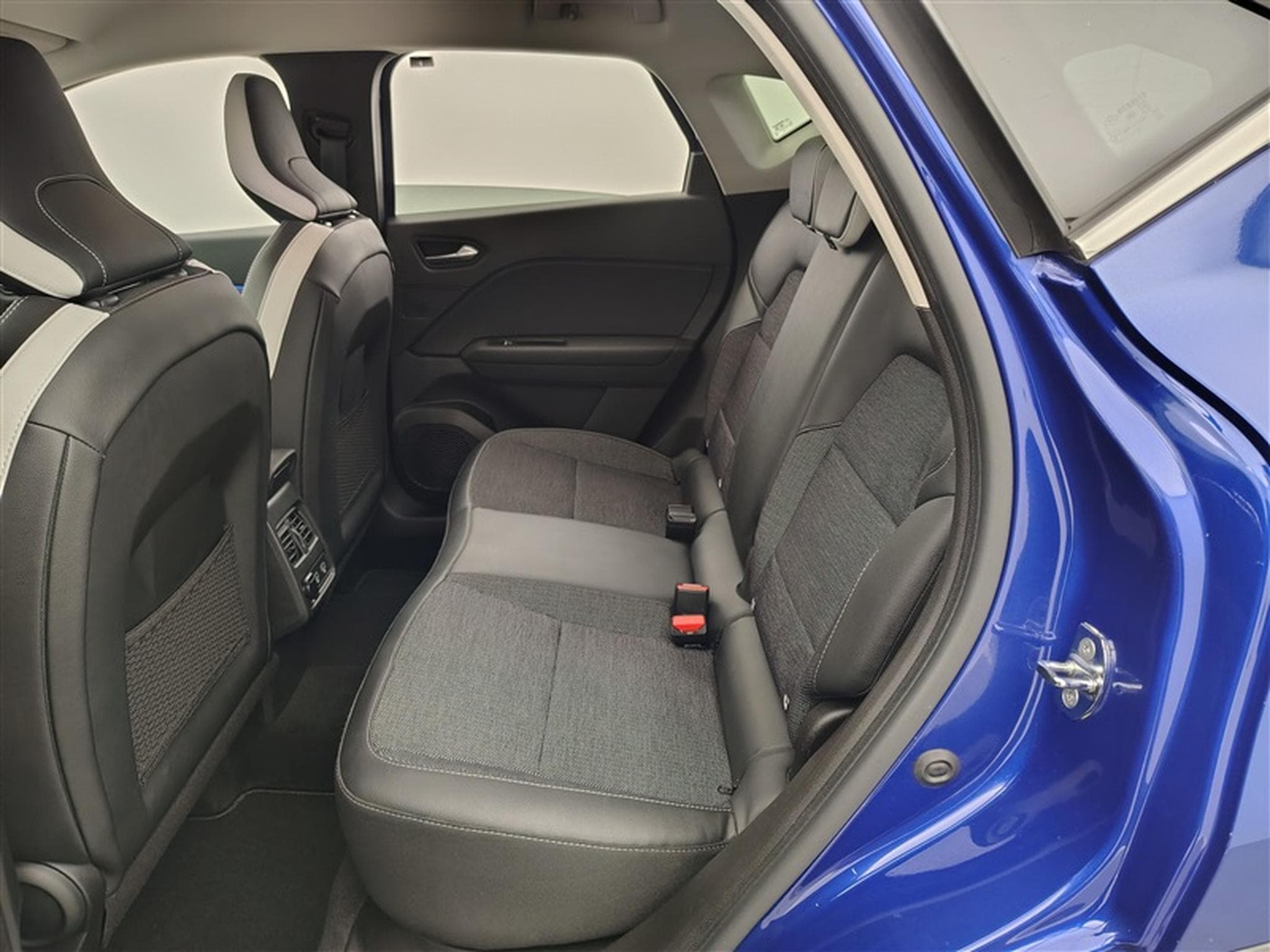 Renault Captur 1.33 TCe Intens GPF (EU6D) (2021) - Foto 13