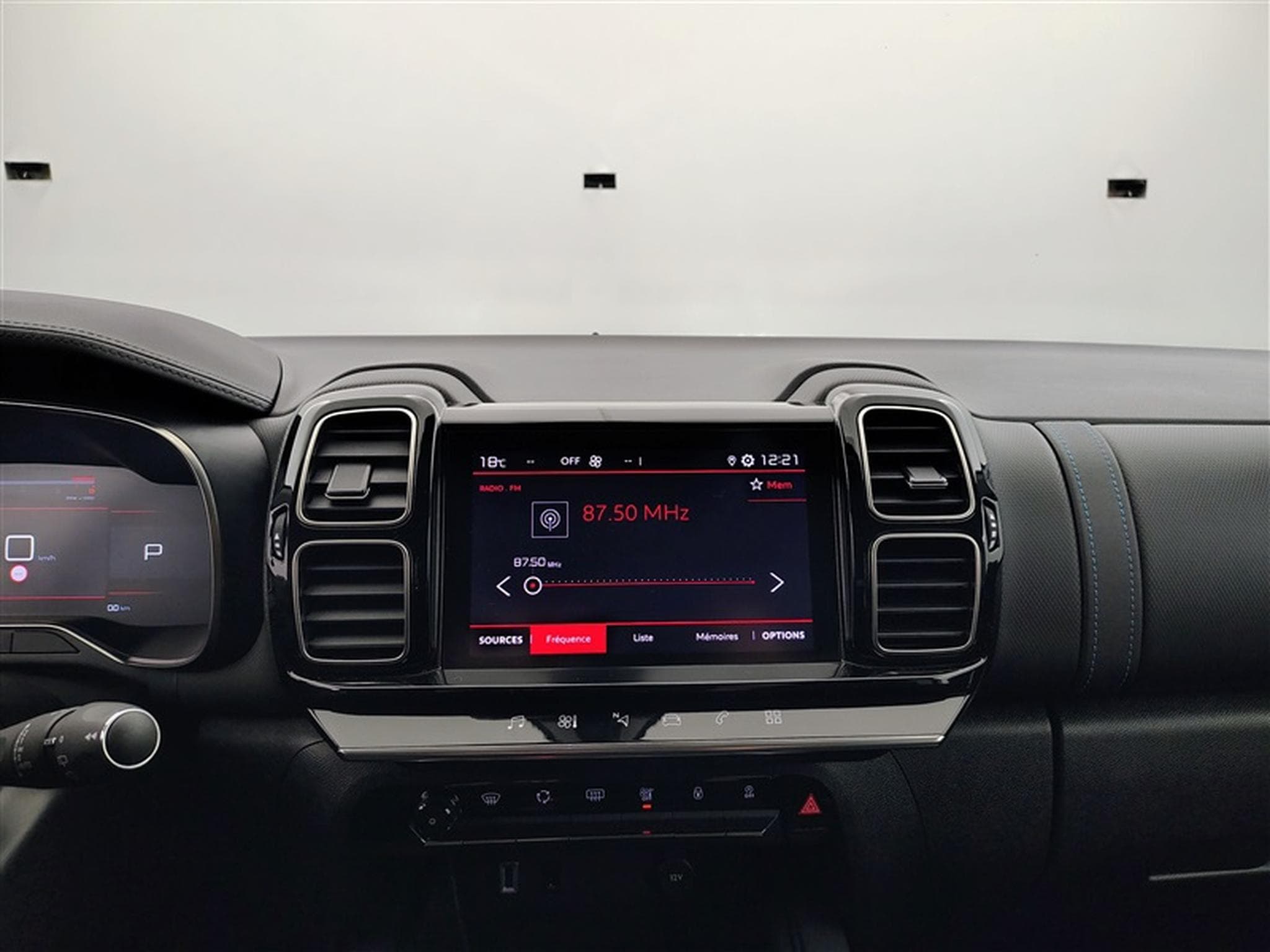 Citroen C5 Aircross 1.2 PureTech EAT8 C-Serie S-CUIR / CARPLAY / CAMERA (2023) - Foto 11