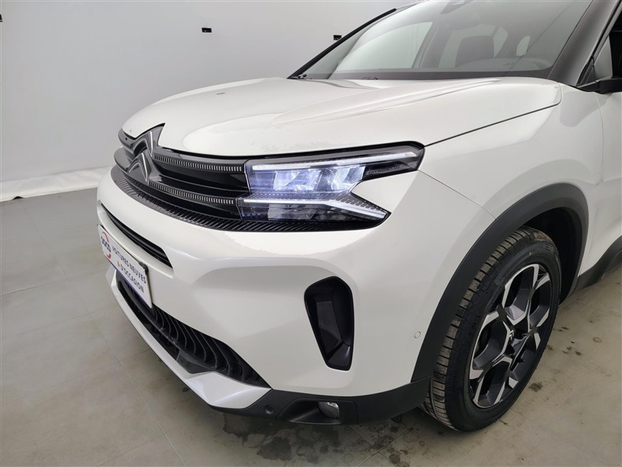 Citroen C5 Aircross 1.2 PureTech EAT8 C-Serie S-CUIR / CARPLAY / CAMERA (2023) - Foto 15