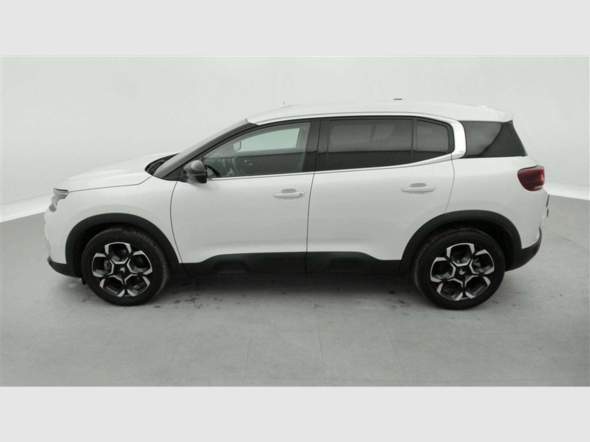 Citroen C5 Aircross 1.2 PureTech EAT8 C-Serie S-CUIR / CARPLAY / CAMERA (2023) - Foto 3