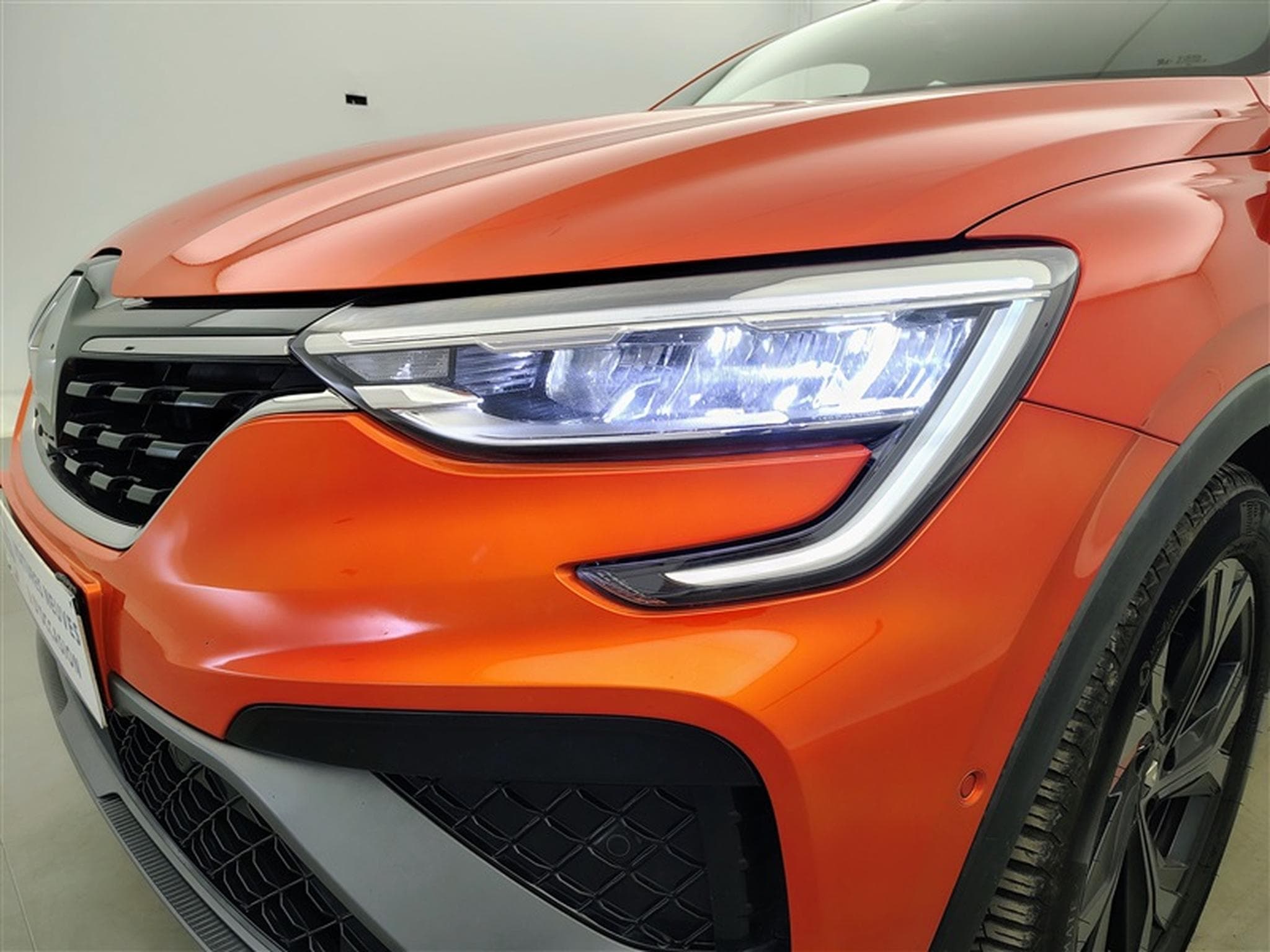 Renault Arkana 1.3 TCe R.S.Line GPF EDC Cuir/Siège élec./Navi/CarPlay/.../ (2022) - Foto 15