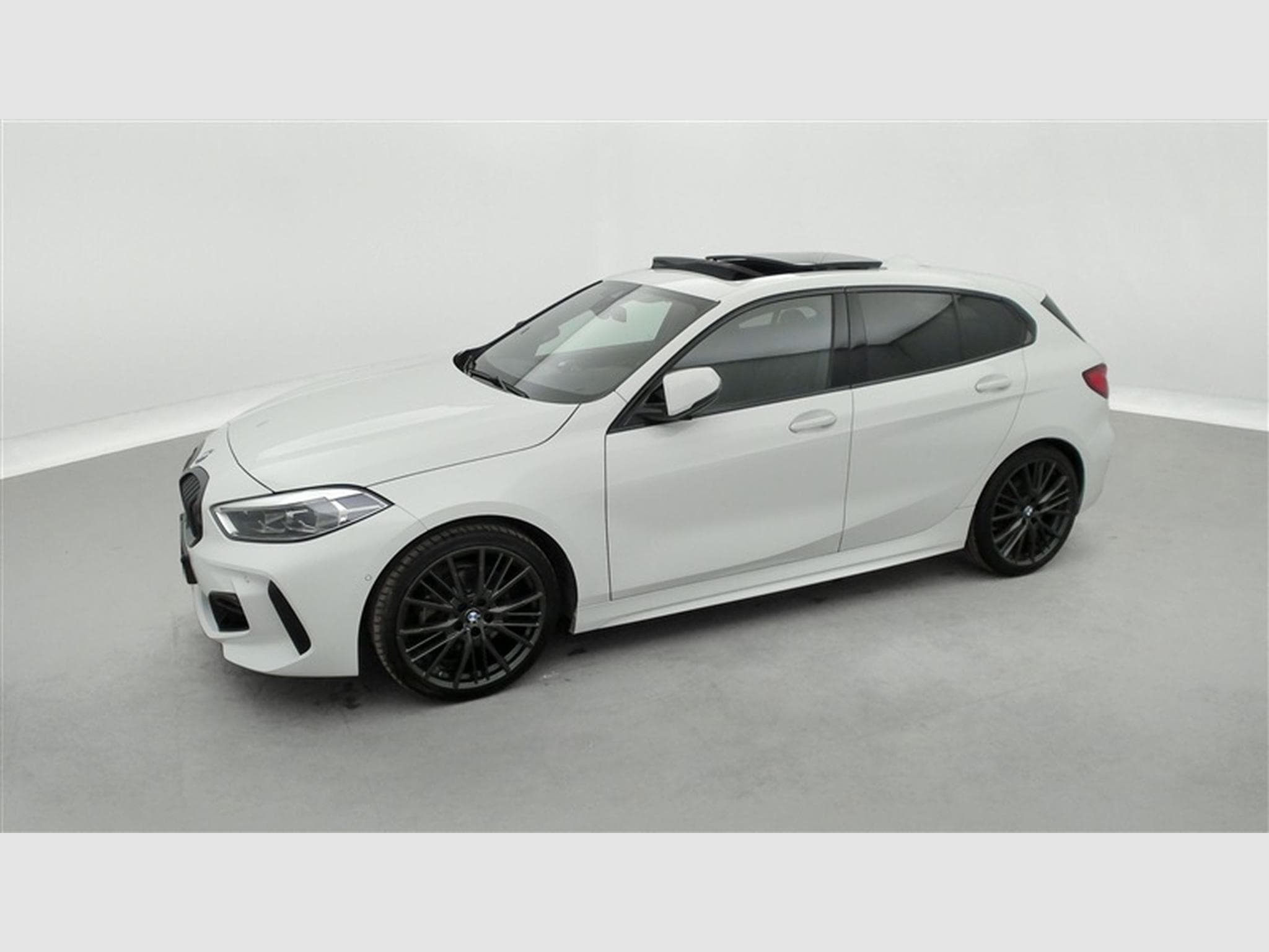 BMW 118 118iA Pack M NAVI / FULL LED / ALCANTARA / PANO (2024) - Foto 22