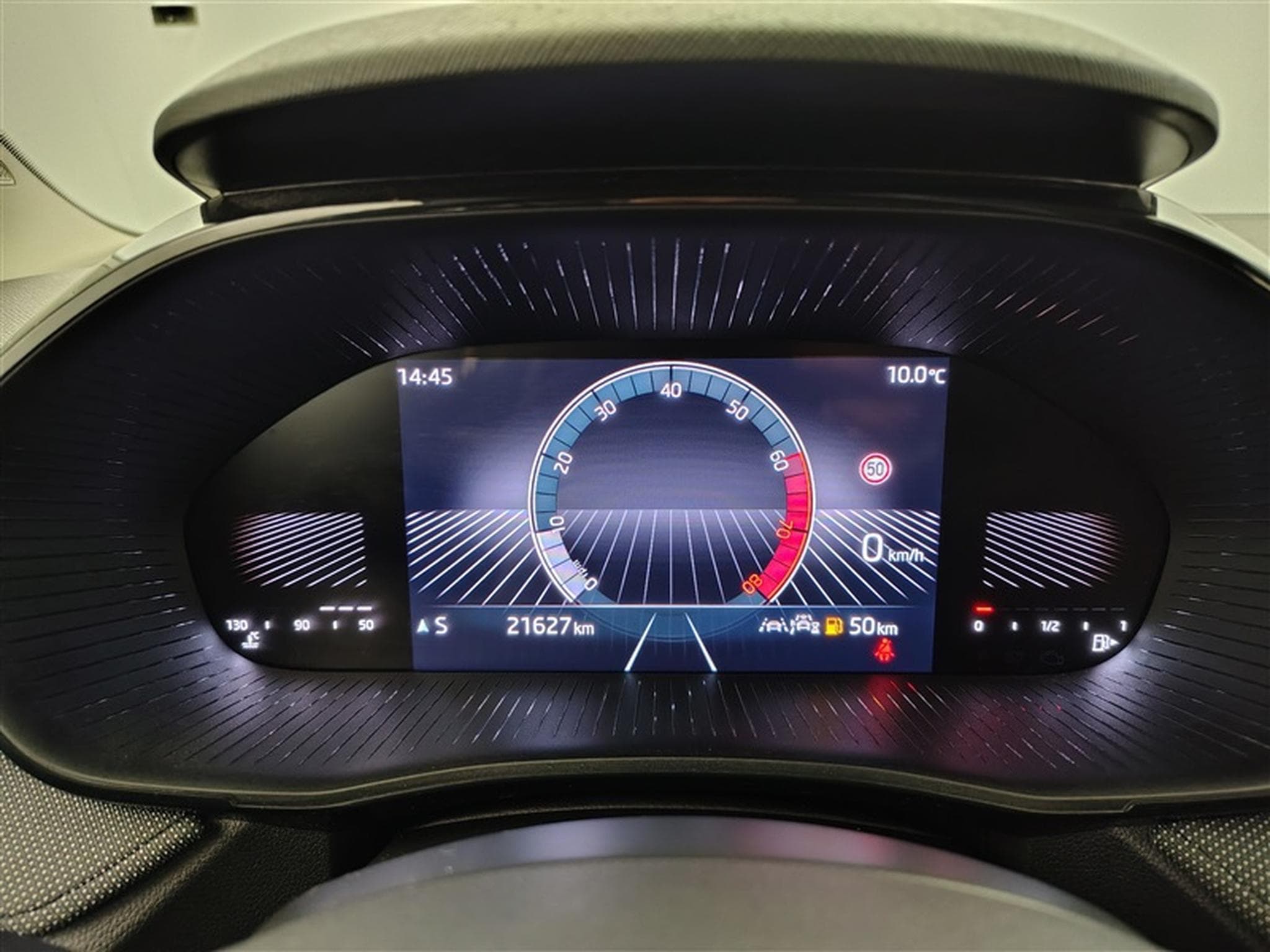Skoda Fabia 1.0 TSI 95Cv Young Edition CARPLAY / CAMERA / FULL LED / ALU (2025) - Photo 10