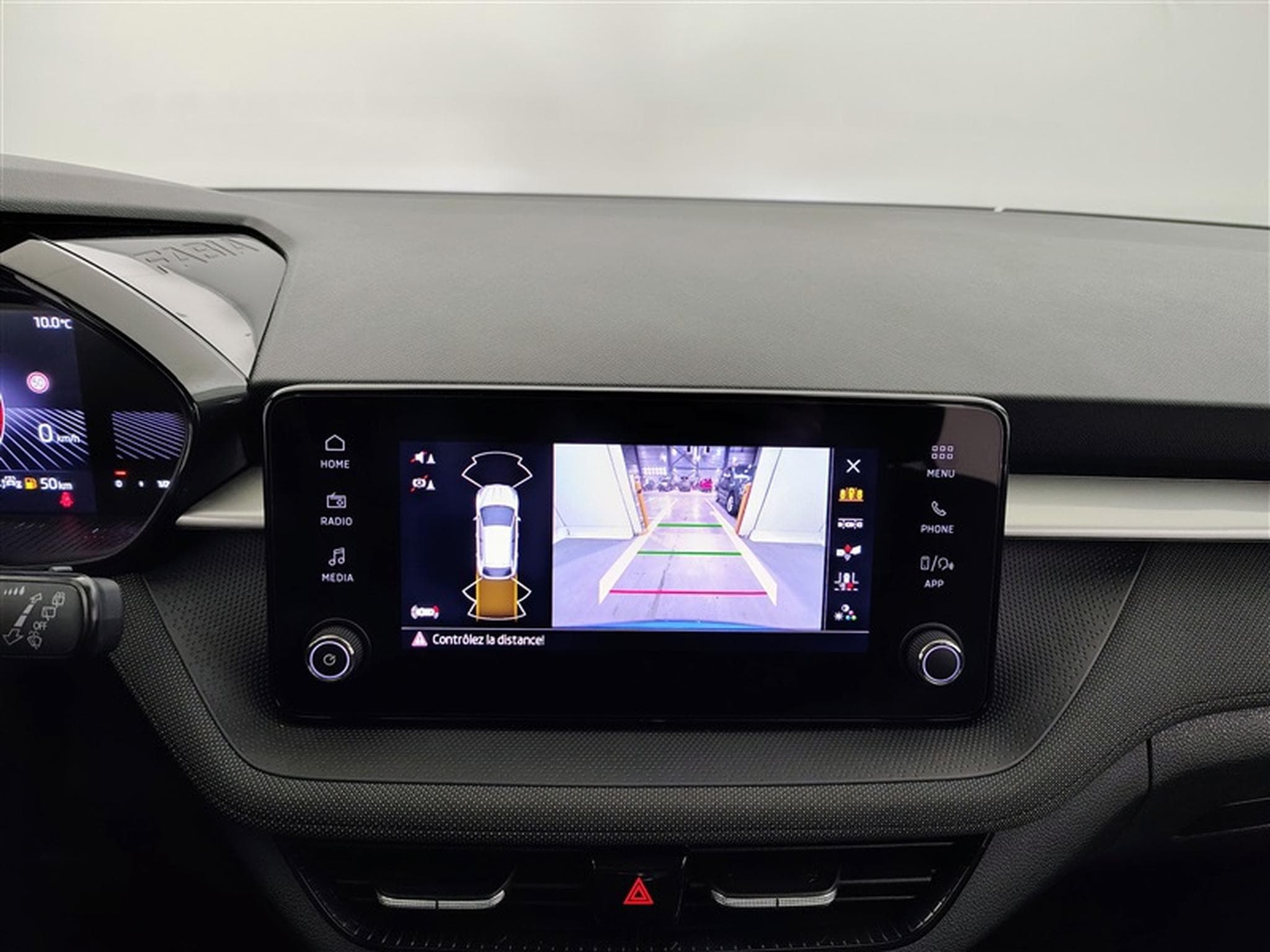 Skoda Fabia 1.0 TSI 95Cv Young Edition CARPLAY / CAMERA / FULL LED / ALU (2025) - Photo 18
