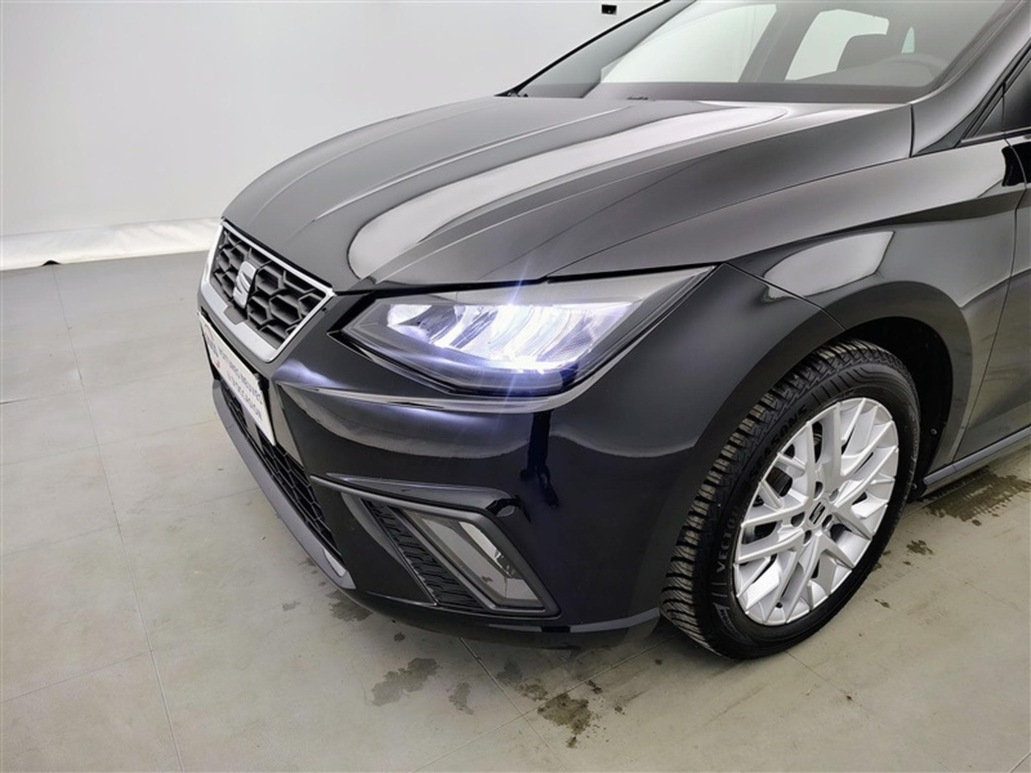 Seat Ibiza 1.0 TSI 115cv DSG FR NAVI / FULL LED / PDC AR / JA 16" (2025) - Foto 15