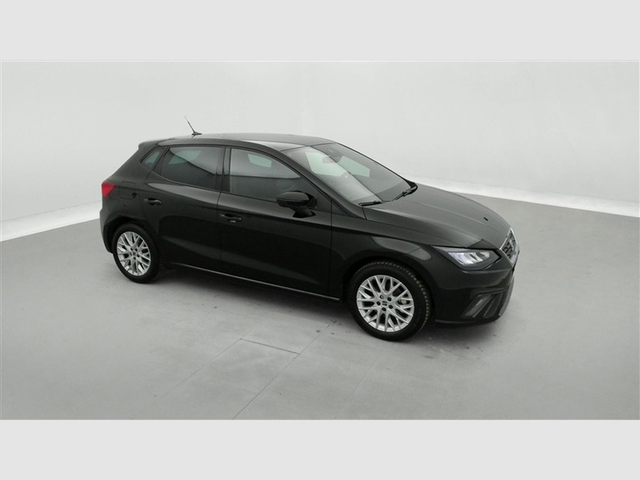 Seat Ibiza 1.0 TSI 115cv DSG FR NAVI / FULL LED / PDC AR / JA 16" (2025) - Foto 23