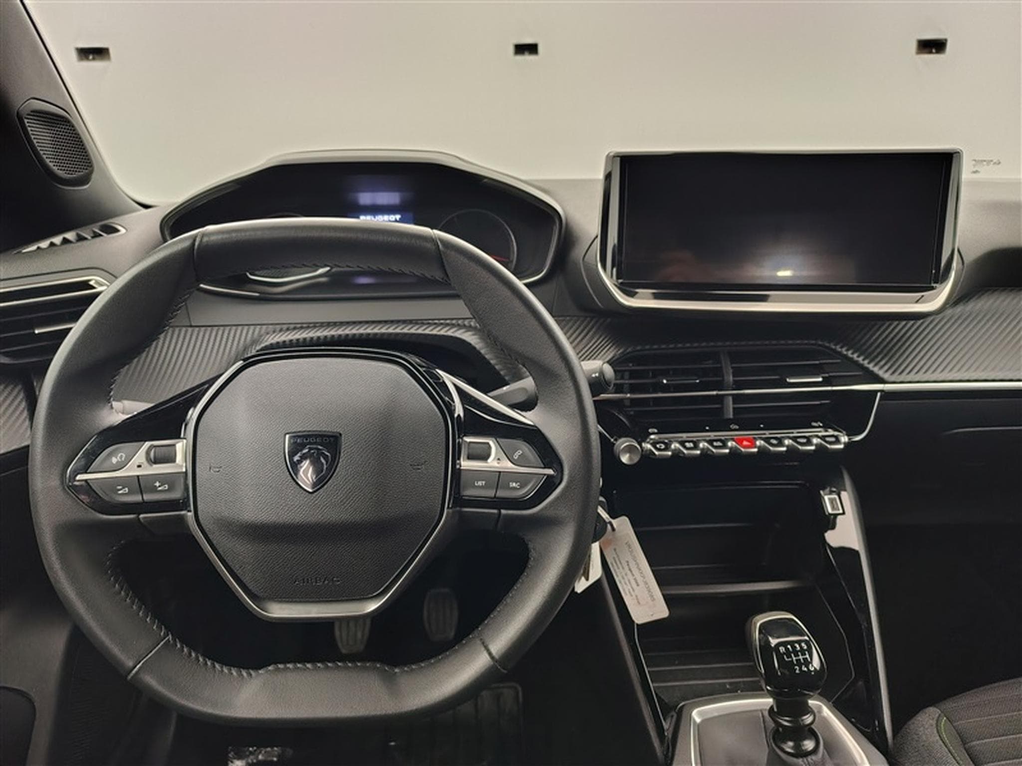 Peugeot 2008 1.2 PureTech 100Cv Active CARPLAY (2023) - Photo 9