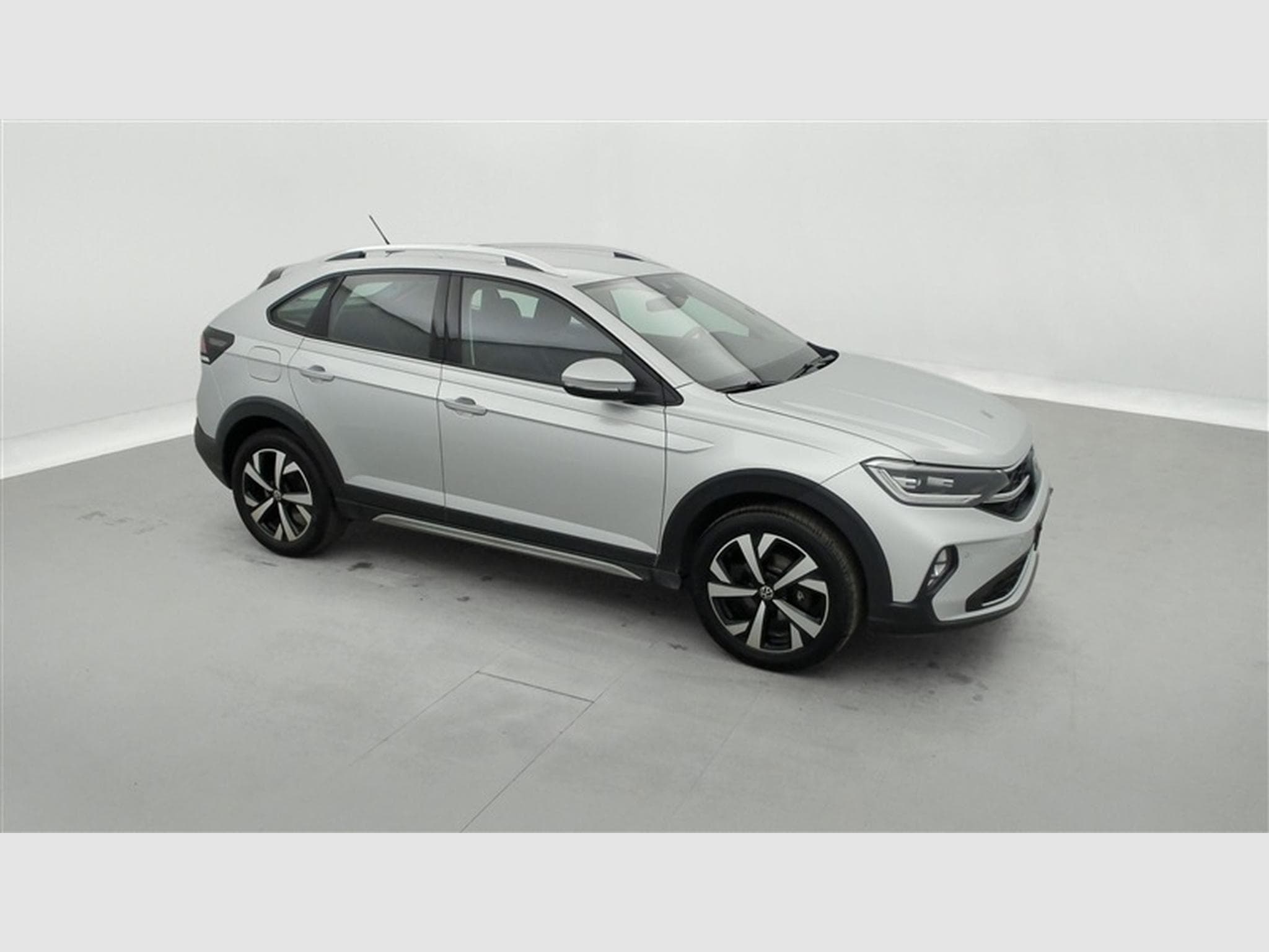 VW Taigo 1.0 TSI 110cv DSG Style CARPLAY / FULL LED / KEYLESS / JA 17 (2022) - Photo 23