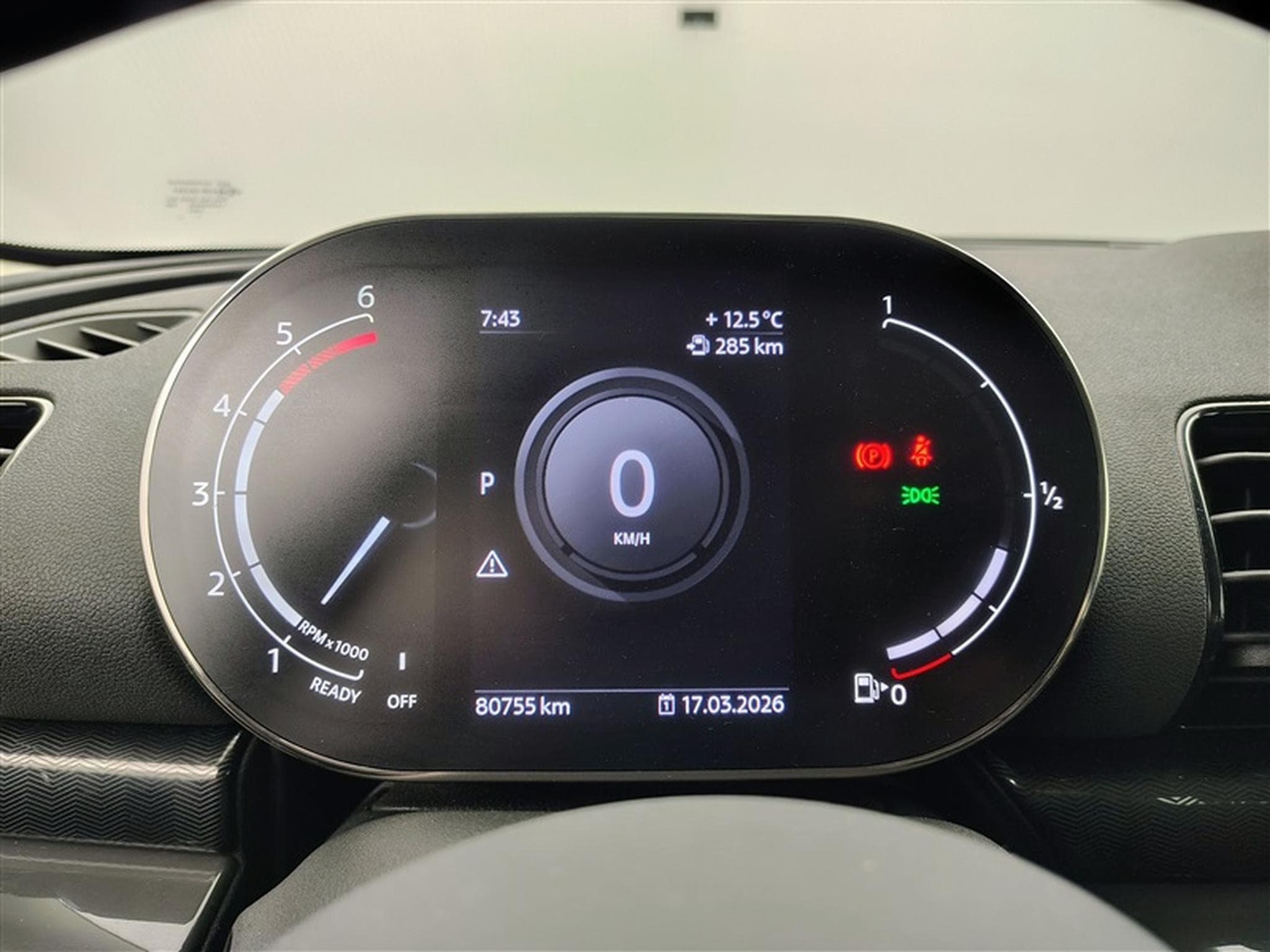 MINI One Mini Clubman 1.5 D One AUT. NAVI / PDC AV-AR / CLIM (2021) - Photo 10