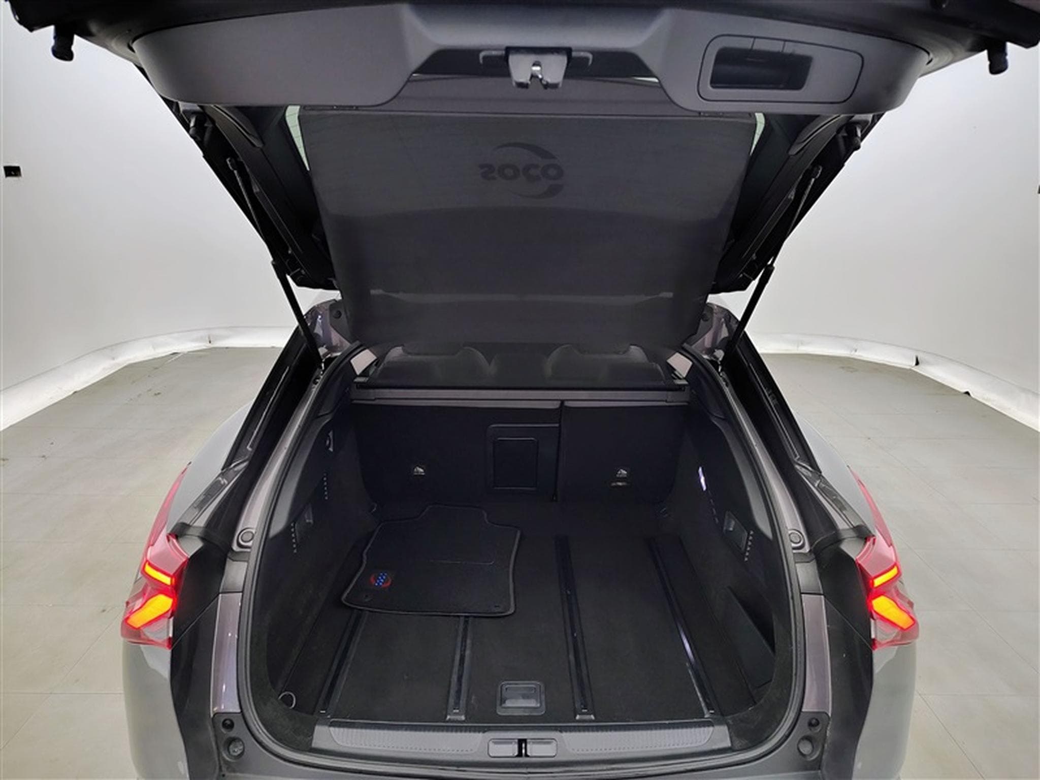 Citroen C5 X 1.2 Puretech 130cv EAT8 Shine NAVI / FULL LED / CUIR /CAMERA (2022) - Photo 14