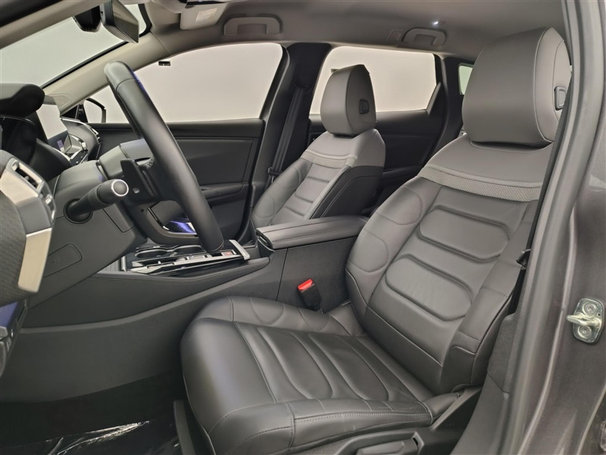Citroen C5 X 1.2 Puretech 130cv EAT8 Shine NAVI / FULL LED / CUIR /CAMERA (2022) - Photo 7