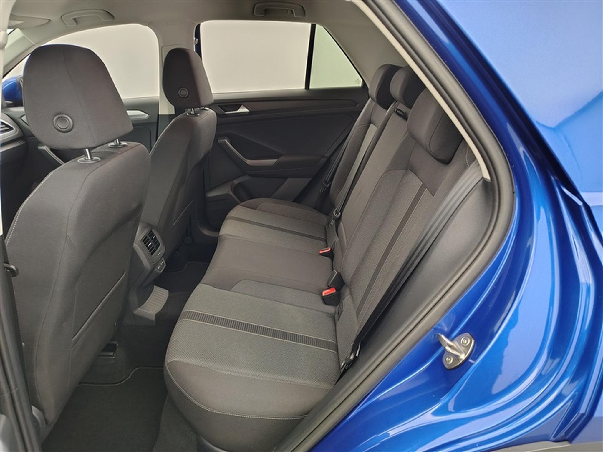 VW T-Roc 1.0 TSI Life Business (2024) - Photo 12