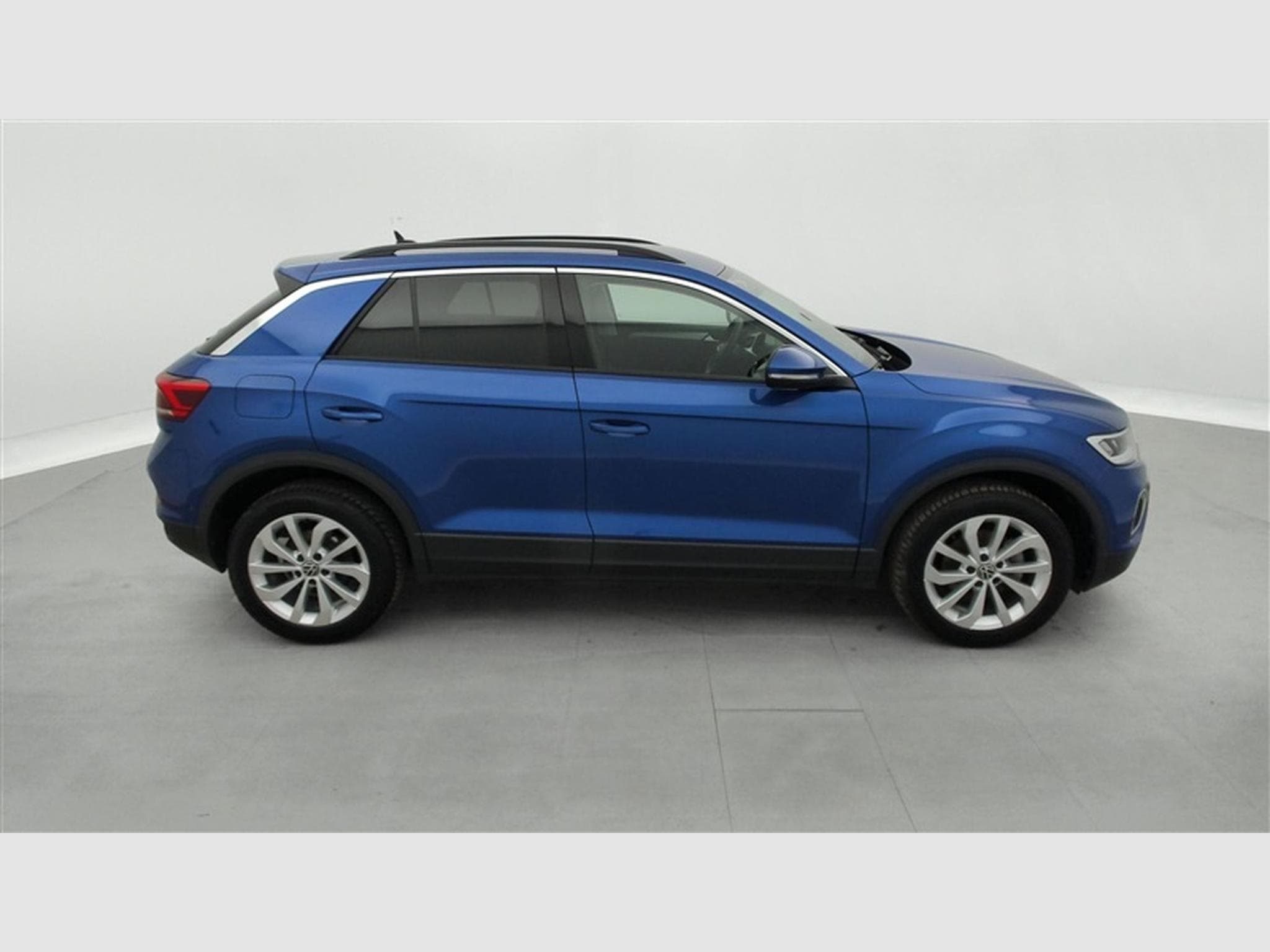 VW T-Roc 1.0 TSI Life Business (2024) - Photo 23