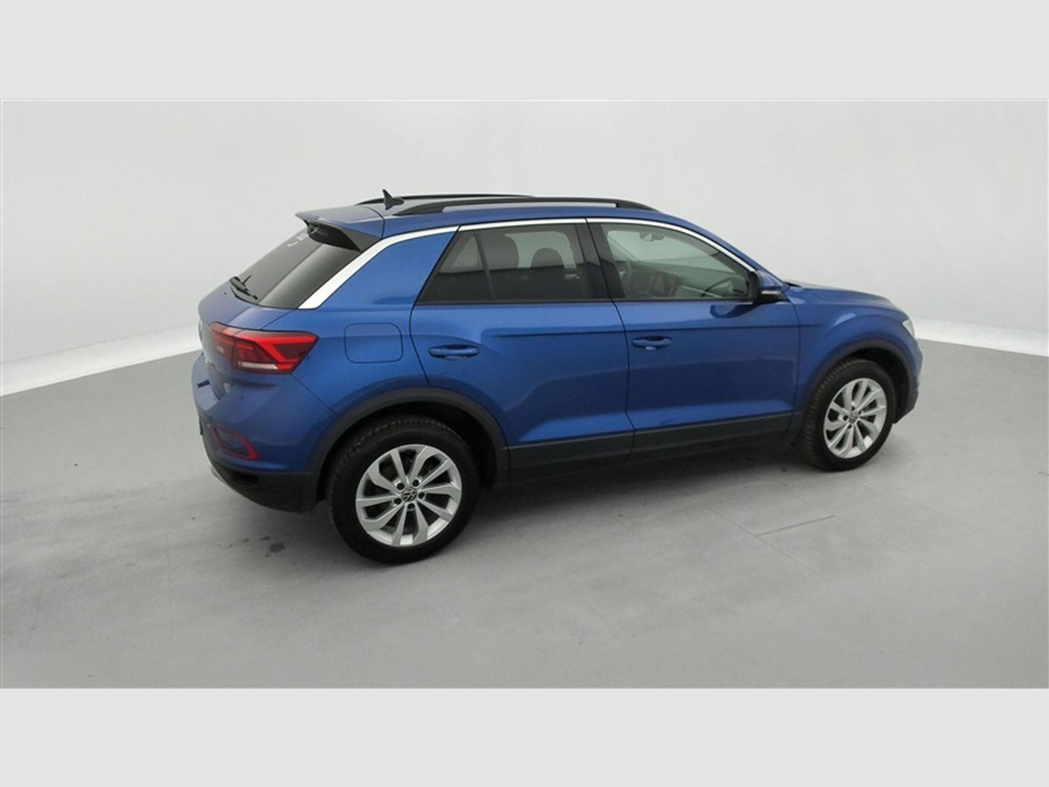 VW T-Roc 1.0 TSI Life Business (2024) - Photo 24