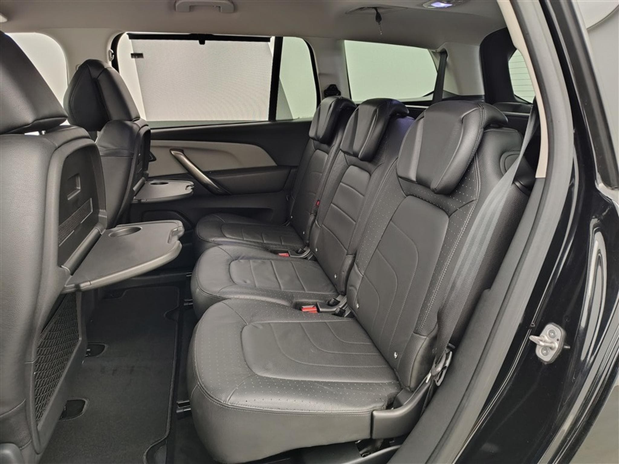Citroen Grand C4 SpaceTourer 1.5 BlueHdi 130Cv EAT Shine 7PL / CUIR / NAVI (2020) - Photo 13