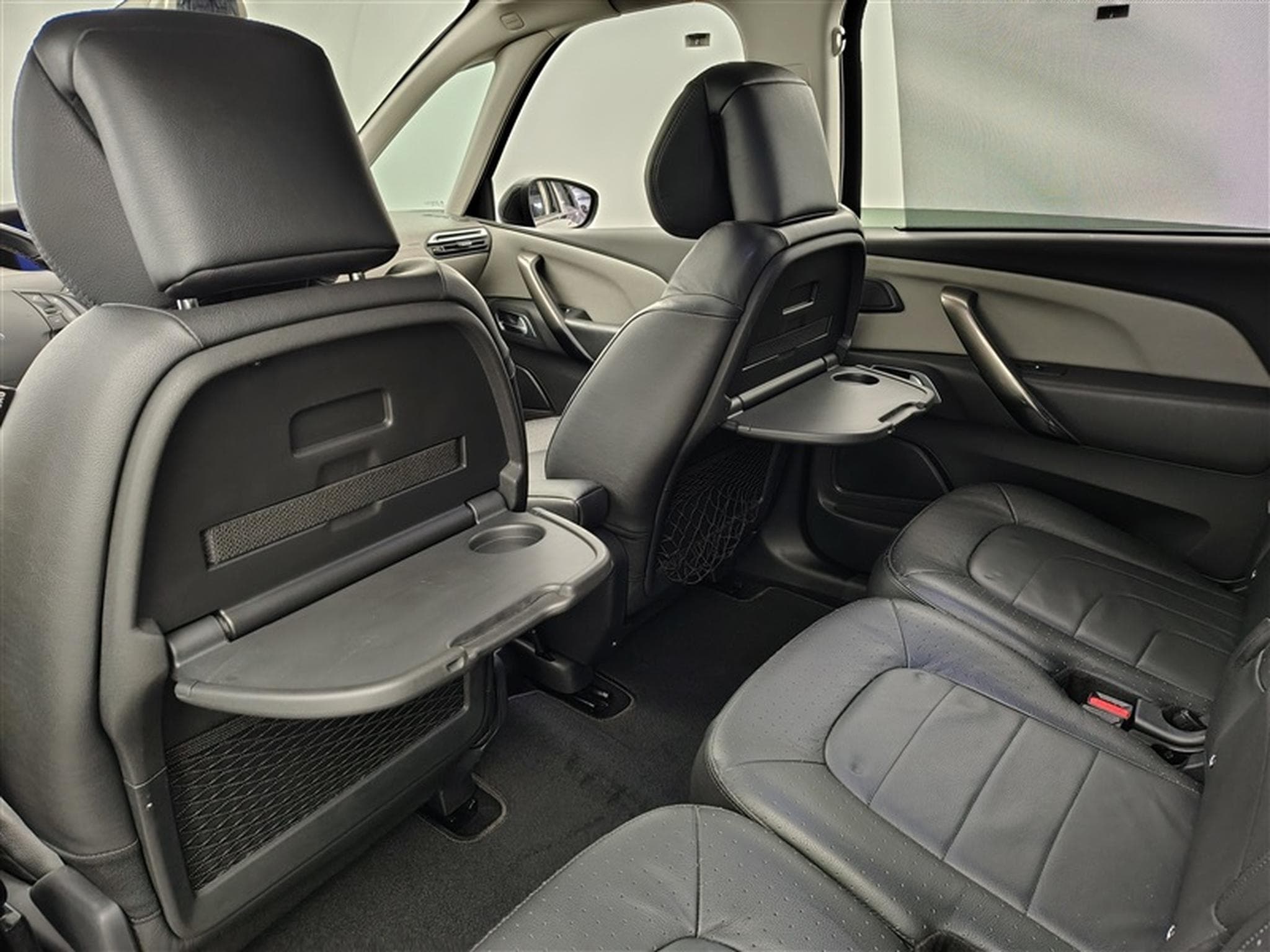 Citroen Grand C4 SpaceTourer 1.5 BlueHdi 130Cv EAT Shine 7PL / CUIR / NAVI (2020) - Photo 20