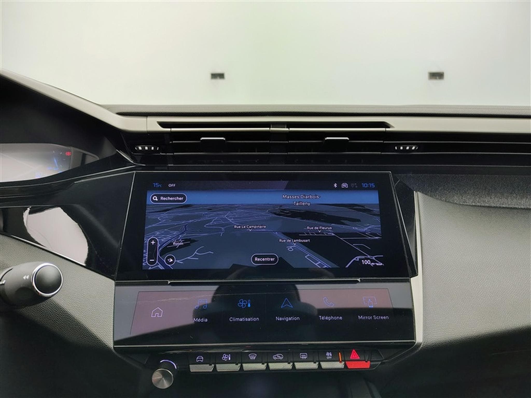 Peugeot 408 1.2 PureTech Allure Navi Cockpit / Led / PDC+Caméra (2024) - Photo 11
