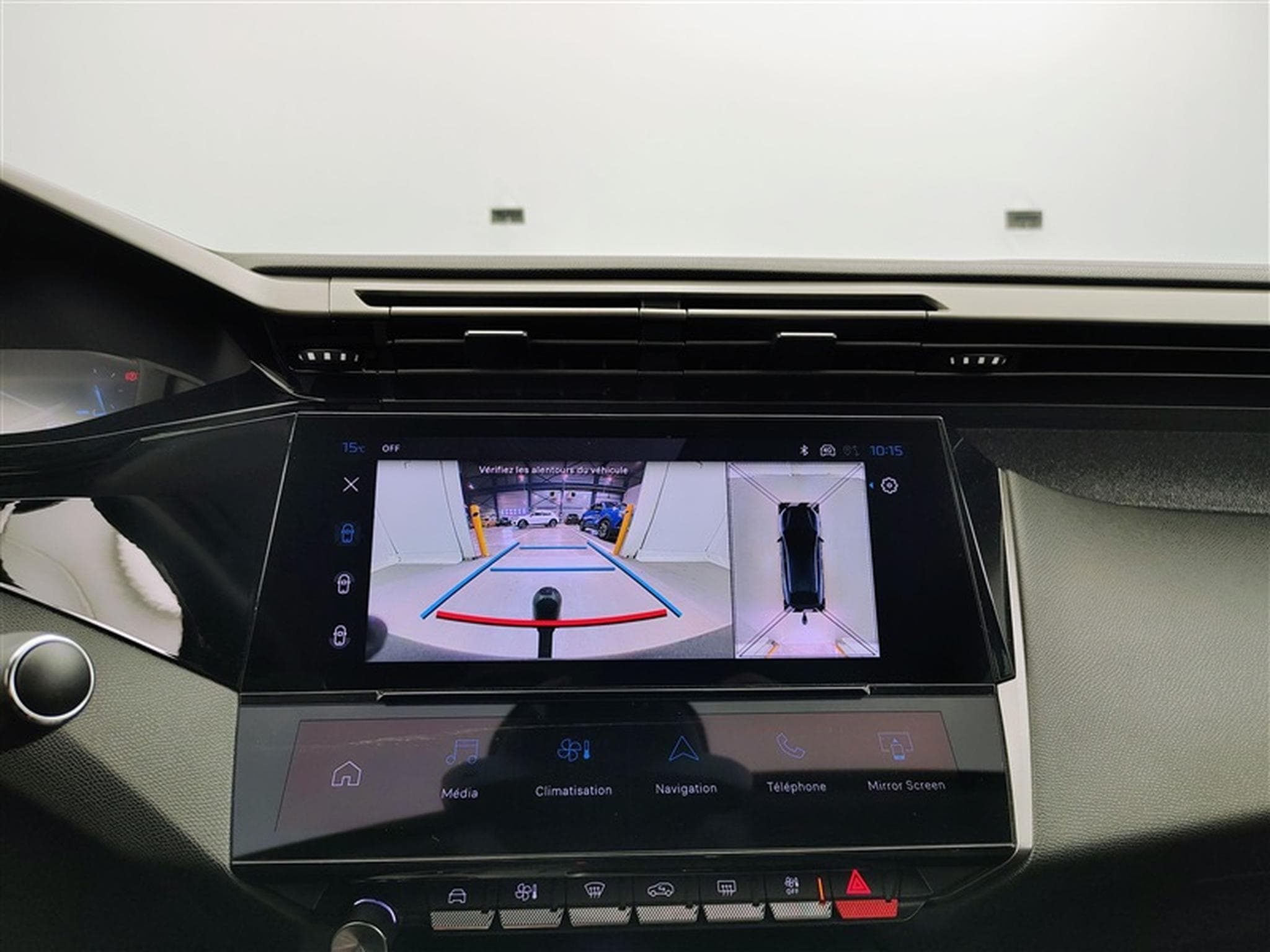 Peugeot 408 1.2 PureTech Allure Navi Cockpit / Led / PDC+Caméra (2024) - Photo 18