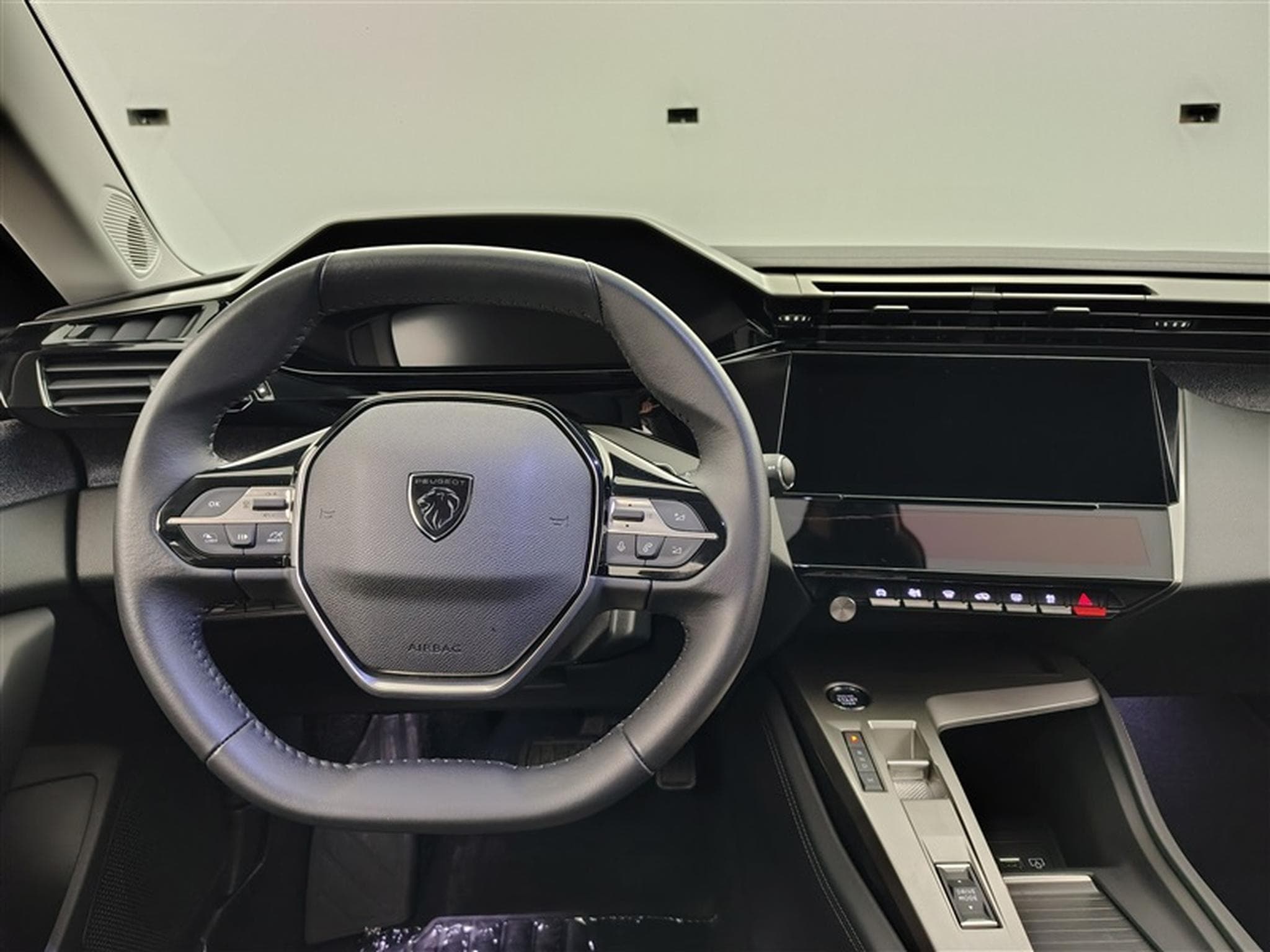 Peugeot 408 1.2 PureTech Allure Navi Cockpit / Led / PDC+Caméra (2024) - Photo 9