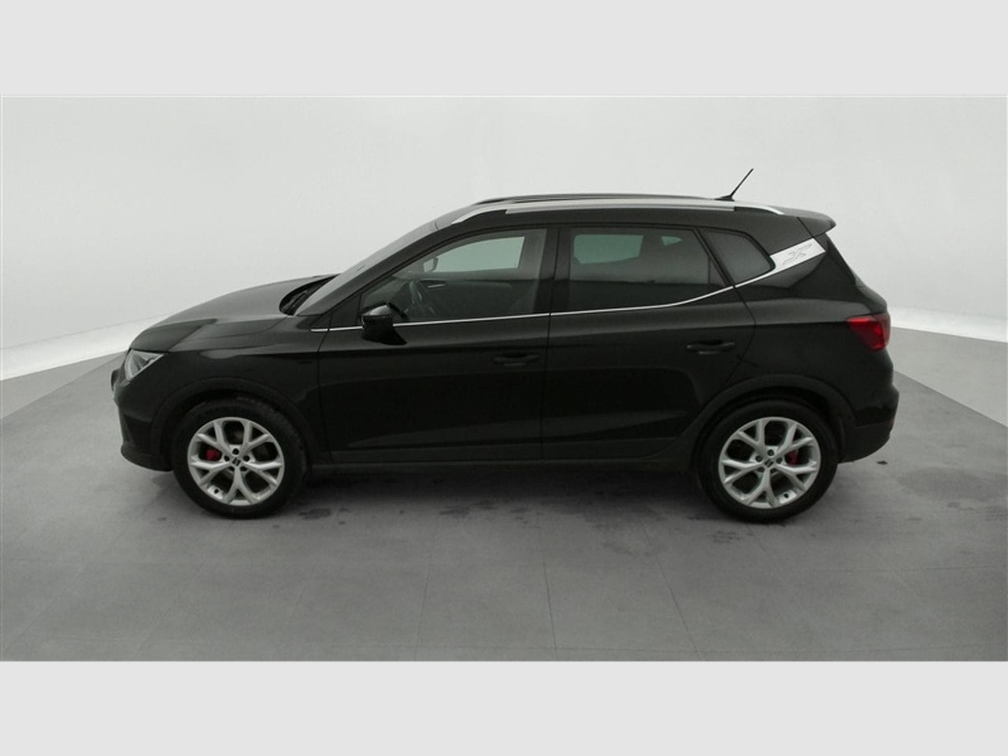 Seat Arona 1.5 TSI 150Cv DSG FR S-CUIR / NAVI / CAMERA (2024) - Photo 3