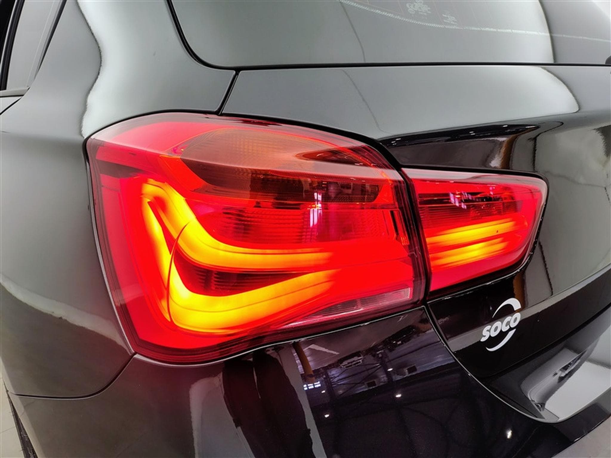 BMW 116 i JOY Edition OPF (EU6d-TEMP) (2018) - Photo 16