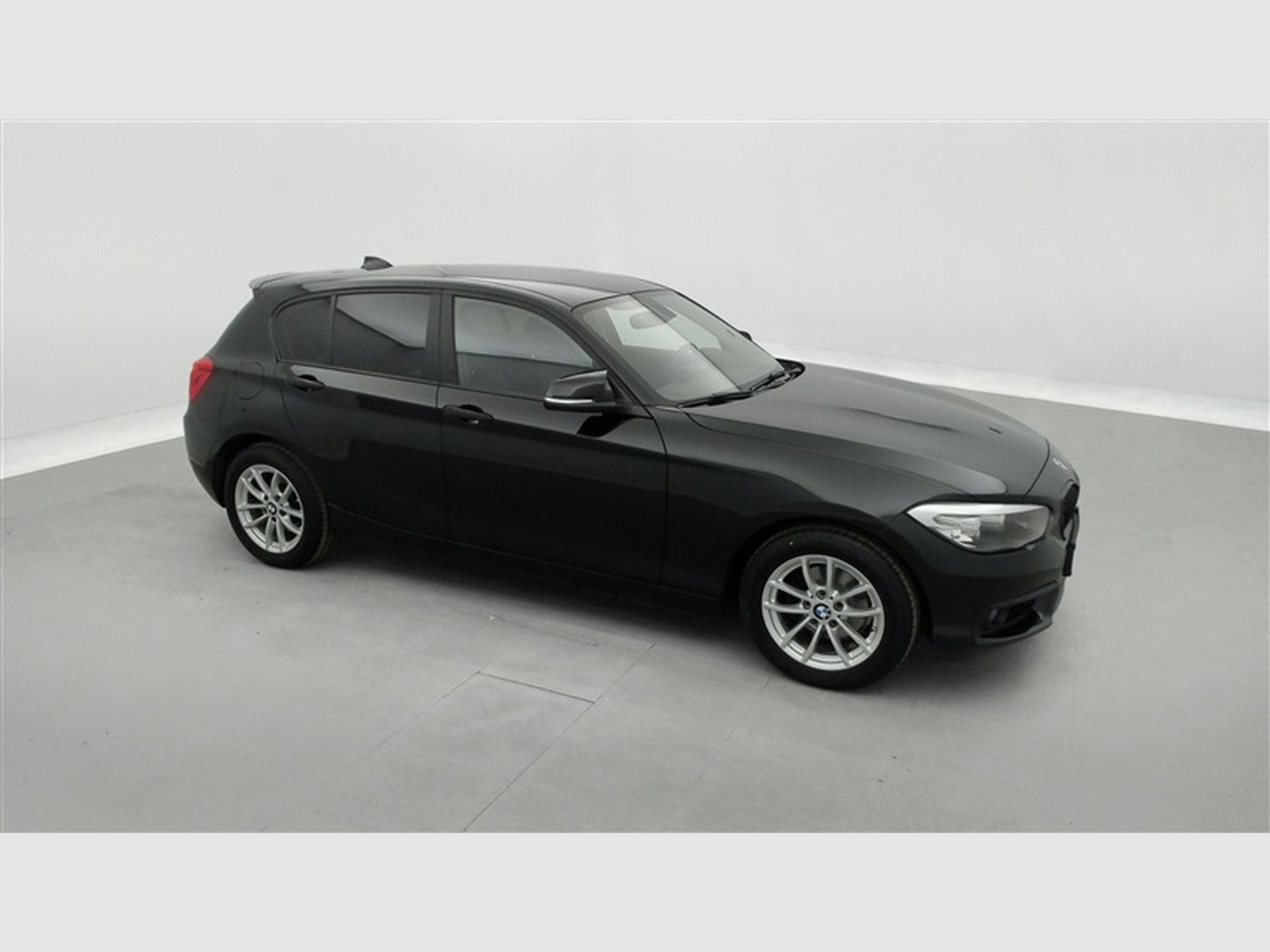 BMW 116 i JOY Edition OPF (EU6d-TEMP) (2018) - Photo 22