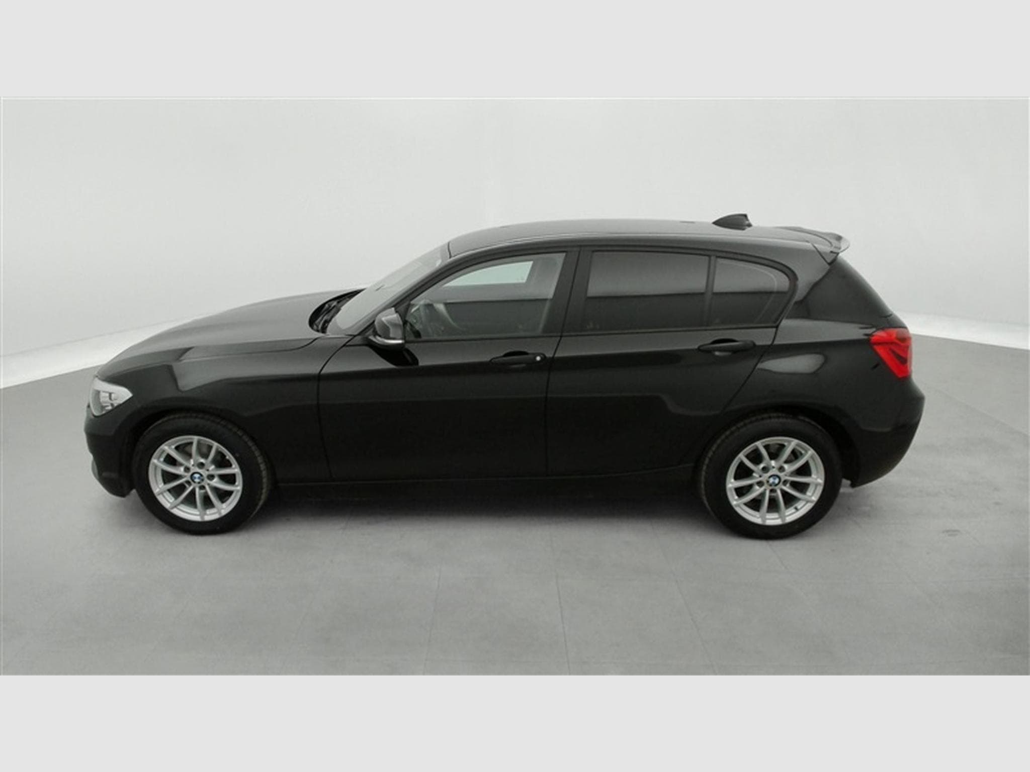 BMW 116 i JOY Edition OPF (EU6d-TEMP) (2018) - Photo 3