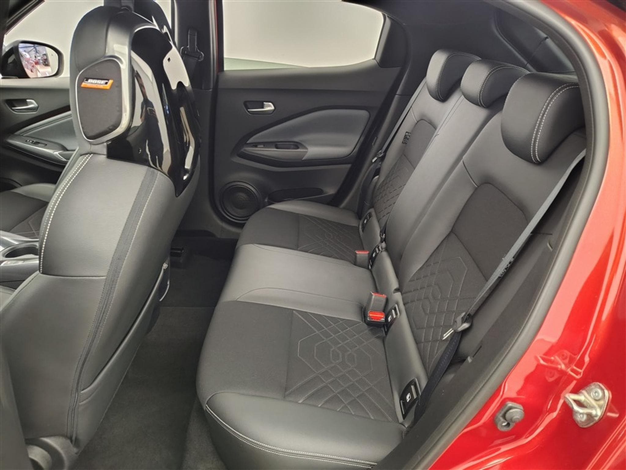 Nissan Juke 1.0 DIG-T 2WD Tekna DCT°NAV°CAMERA360°PDC AV-AR°FULL LED (2021) - Photo 13