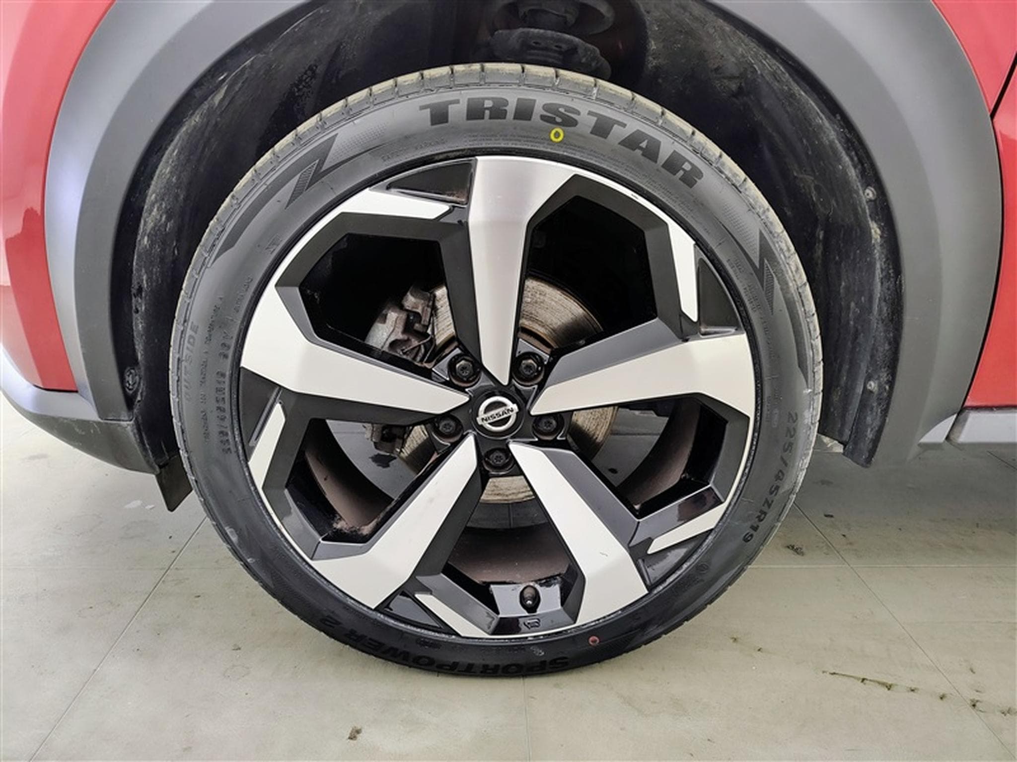 Nissan Juke 1.0 DIG-T 2WD Tekna DCT°NAV°CAMERA360°PDC AV-AR°FULL LED (2021) - Photo 6