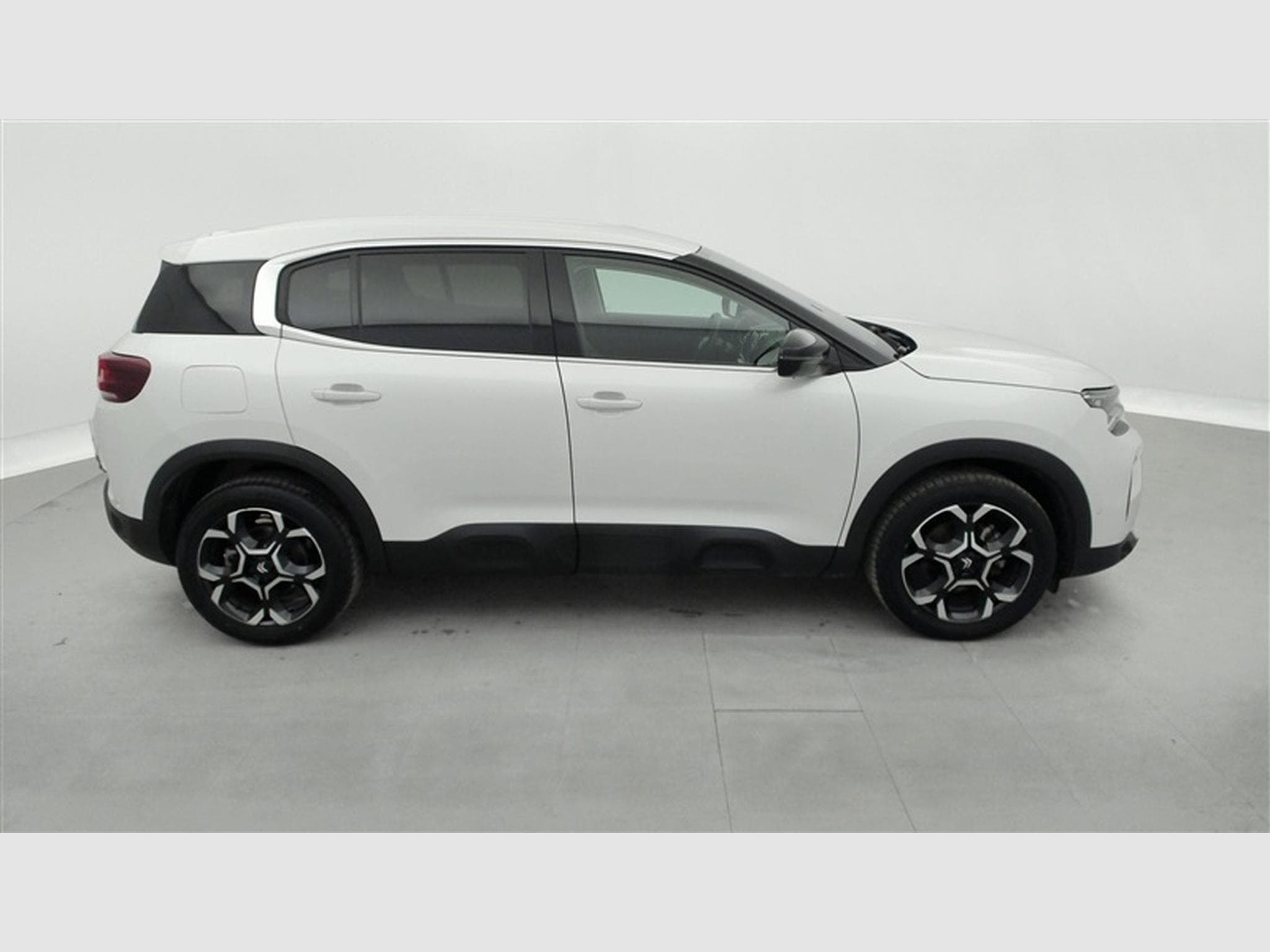 Citroen C5 Aircross 1.2 PureTech 130Cv EAT8 Feel S-CUIR / CARPLAY / CAMERA (2023) - Photo 24