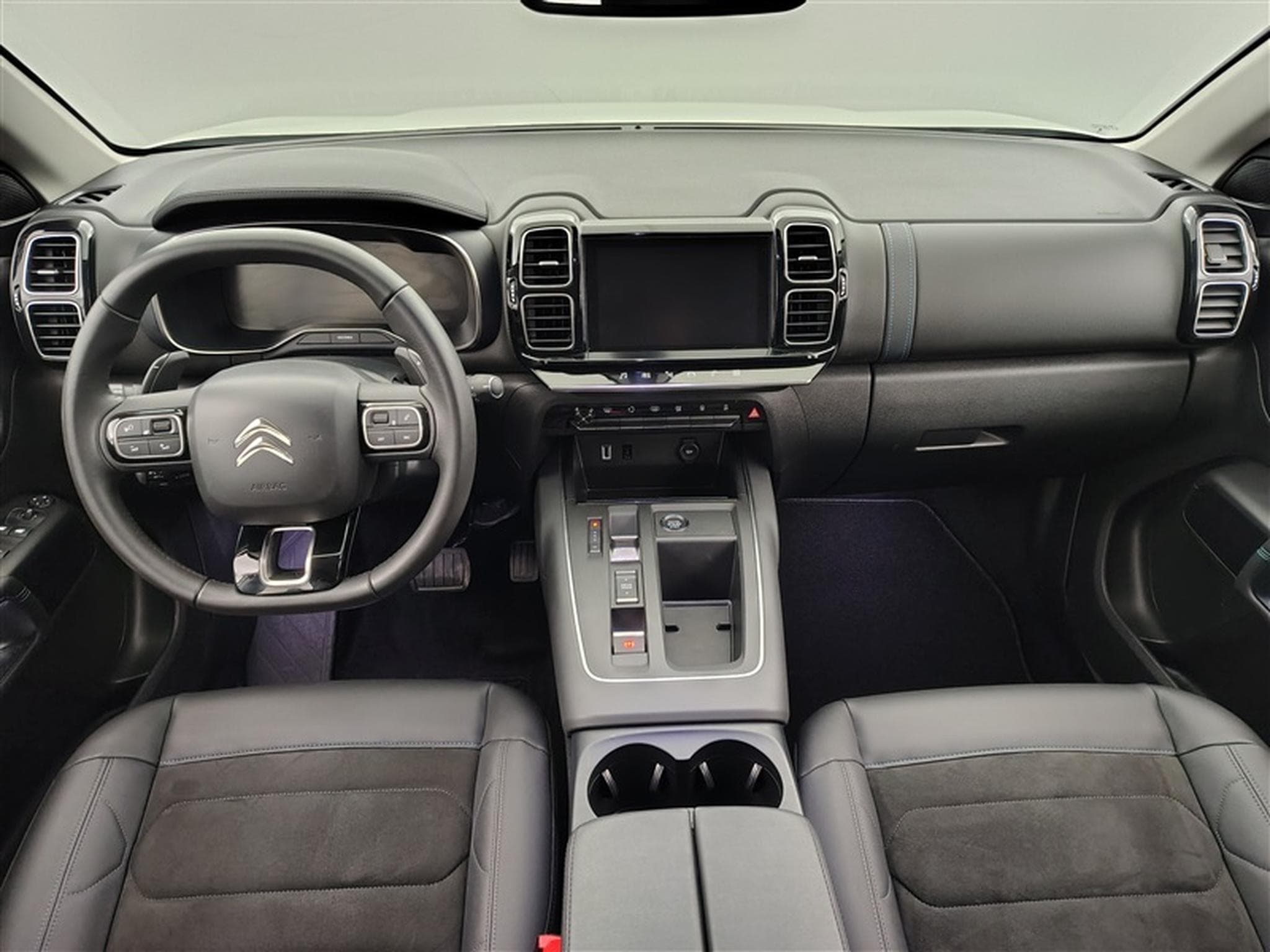 Citroen C5 Aircross 1.2 PureTech 130Cv EAT8 Feel S-CUIR / CARPLAY / CAMERA (2023) - Photo 8