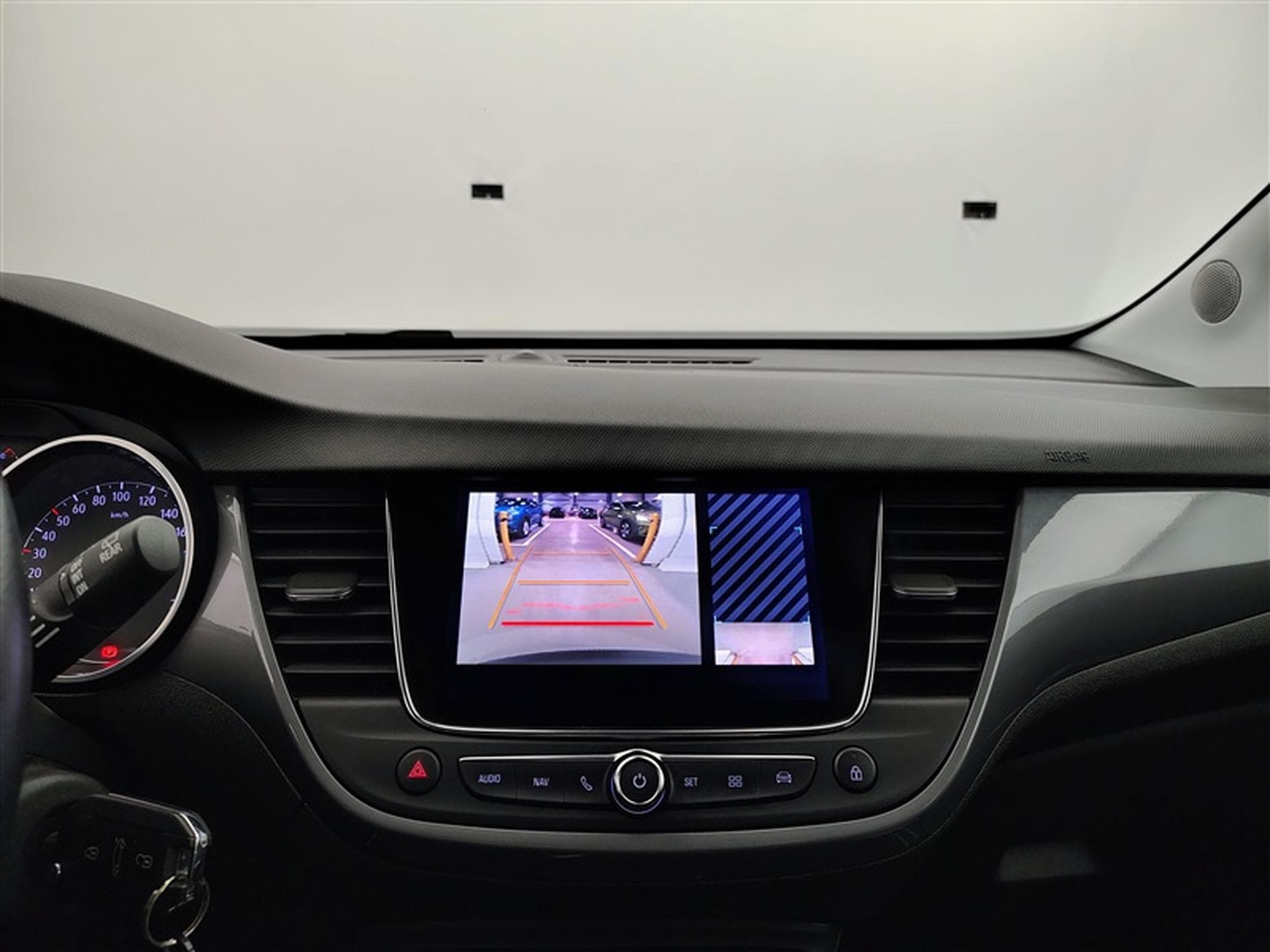 Opel Crossland 1.2 Turbo Ultimate NAVI / FULL LED / PDC AV-AR (2024) - Photo 18