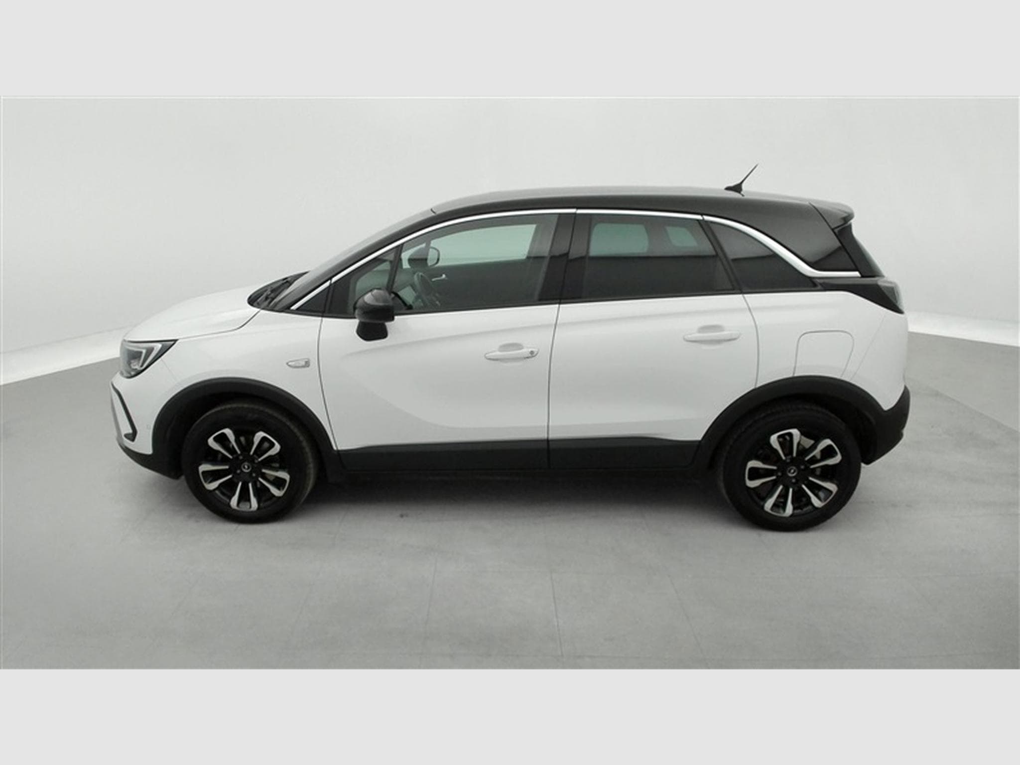 Opel Crossland 1.2 Turbo Ultimate NAVI / FULL LED / PDC AV-AR (2024) - Photo 3
