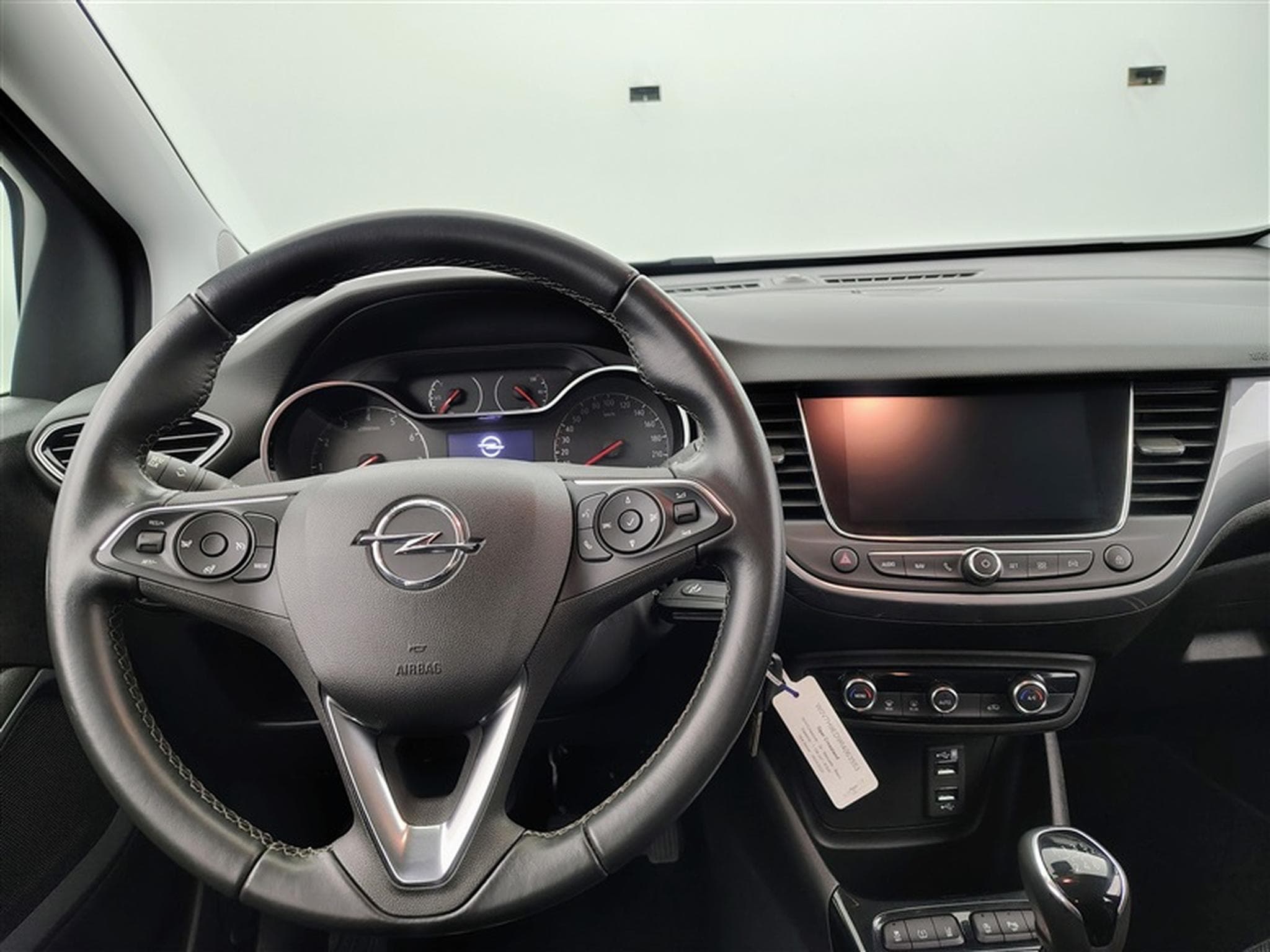 Opel Crossland 1.2 Turbo Ultimate NAVI / FULL LED / PDC AV-AR (2024) - Photo 9
