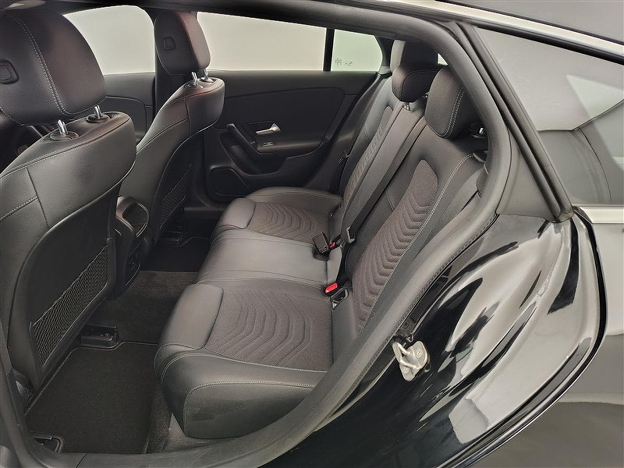 Mercedes CLA 180 Business Line  Navi / Led / PDC +Caméra (2023) - Photo 13