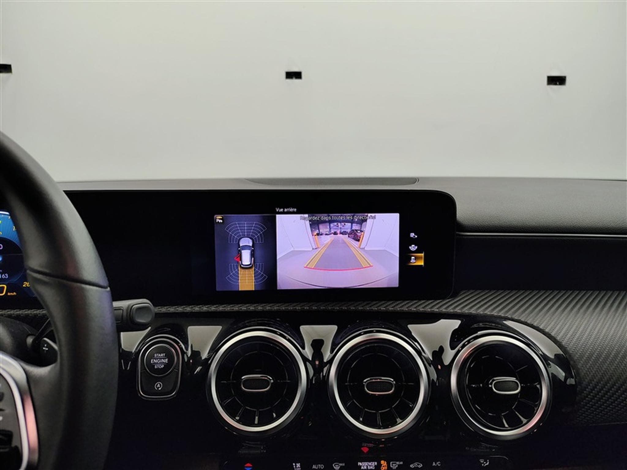 Mercedes CLA 180 Business Line  Navi / Led / PDC +Caméra (2023) - Photo 18