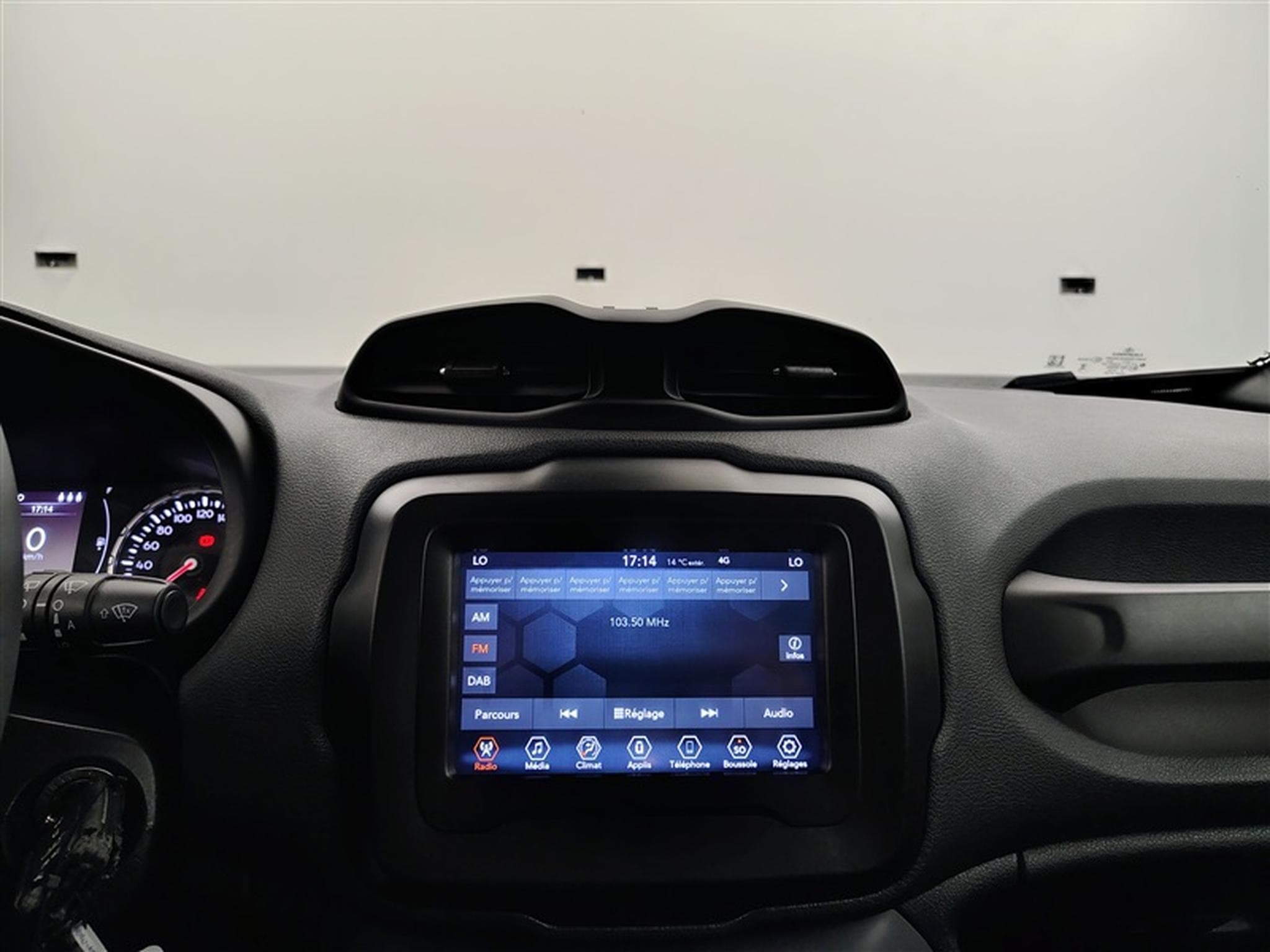 Jeep Renegade 1.0 T3 Limited CARPLAY/PDC AR (2022) - Photo 11