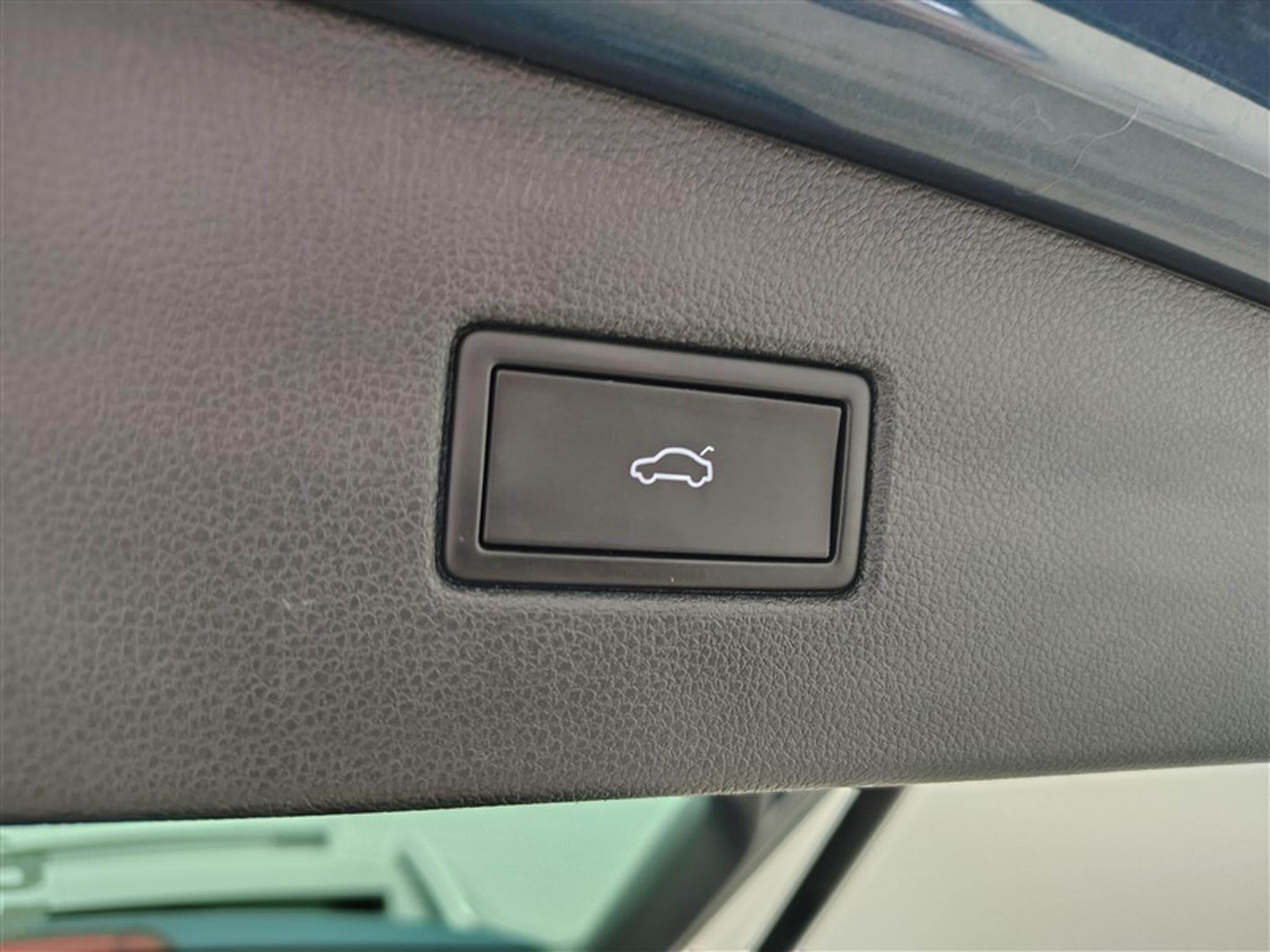 VW Tiguan 1.5 TSI Active DSG/NAVI/FULL LED/TO PANO/JA17/PDC AV AR (2022) - Photo 18