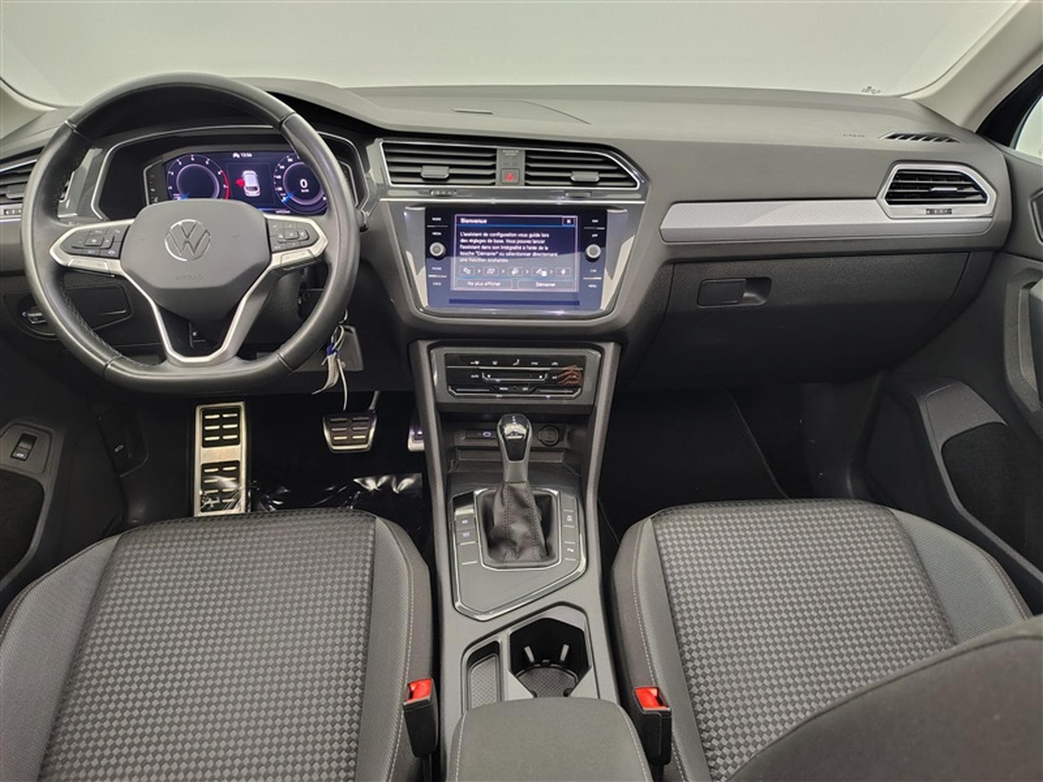 VW Tiguan 1.5 TSI Active DSG/NAVI/FULL LED/TO PANO/JA17/PDC AV AR (2022) - Photo 8