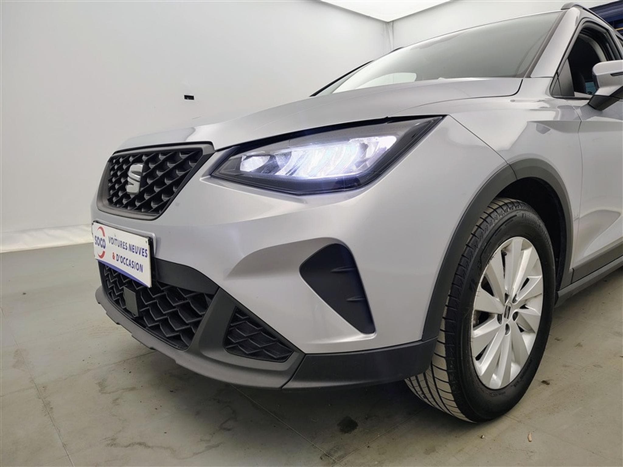 Seat Arona 1.0 TSI Move! Navi / Led / PDC (2023) - Photo 15