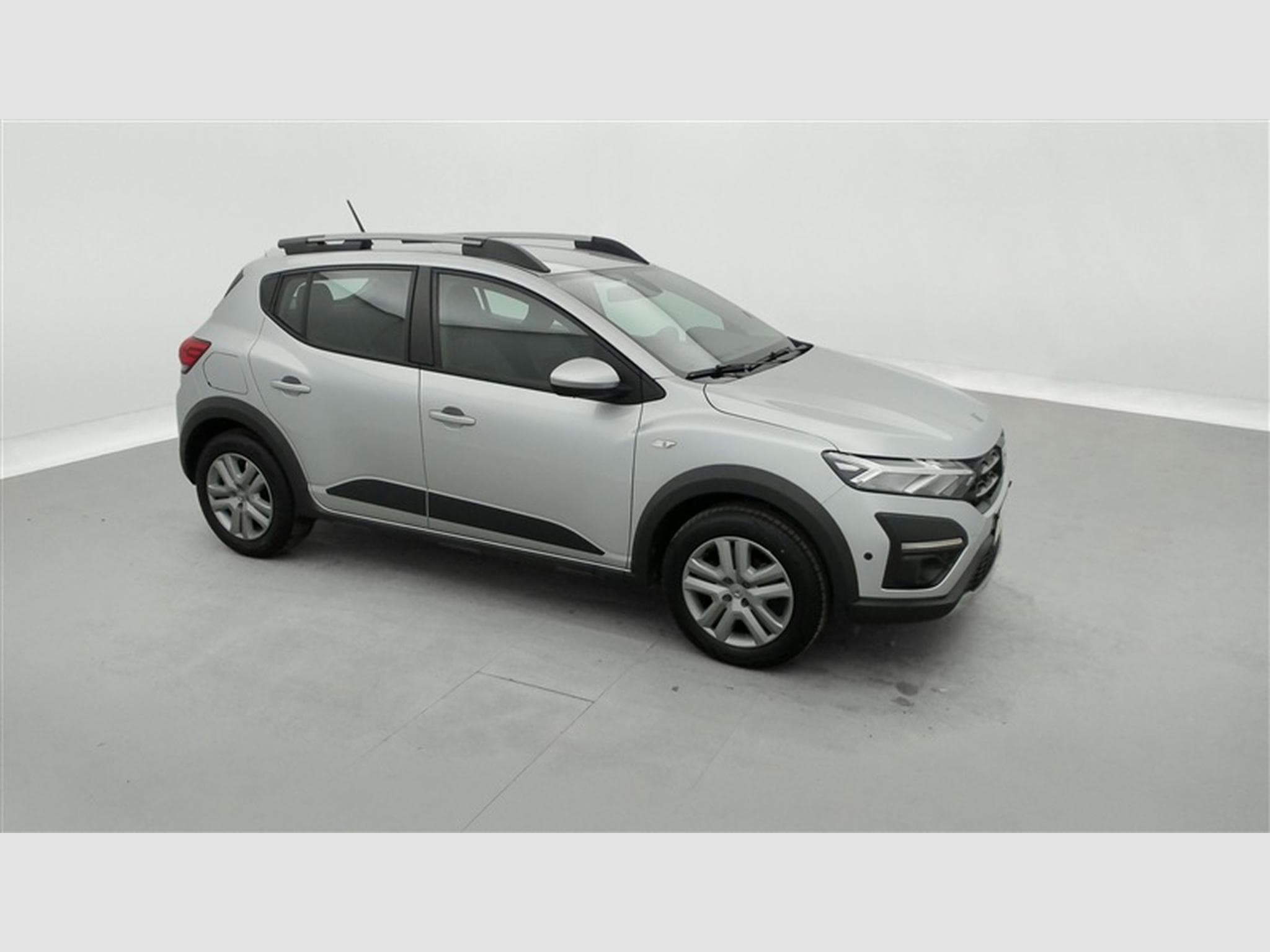 Dacia Sandero Stepway 1.0 TCe *NAVI/FULL LED/CAMERA/CARPLAY/PDC AV* (2022) - Photo 22