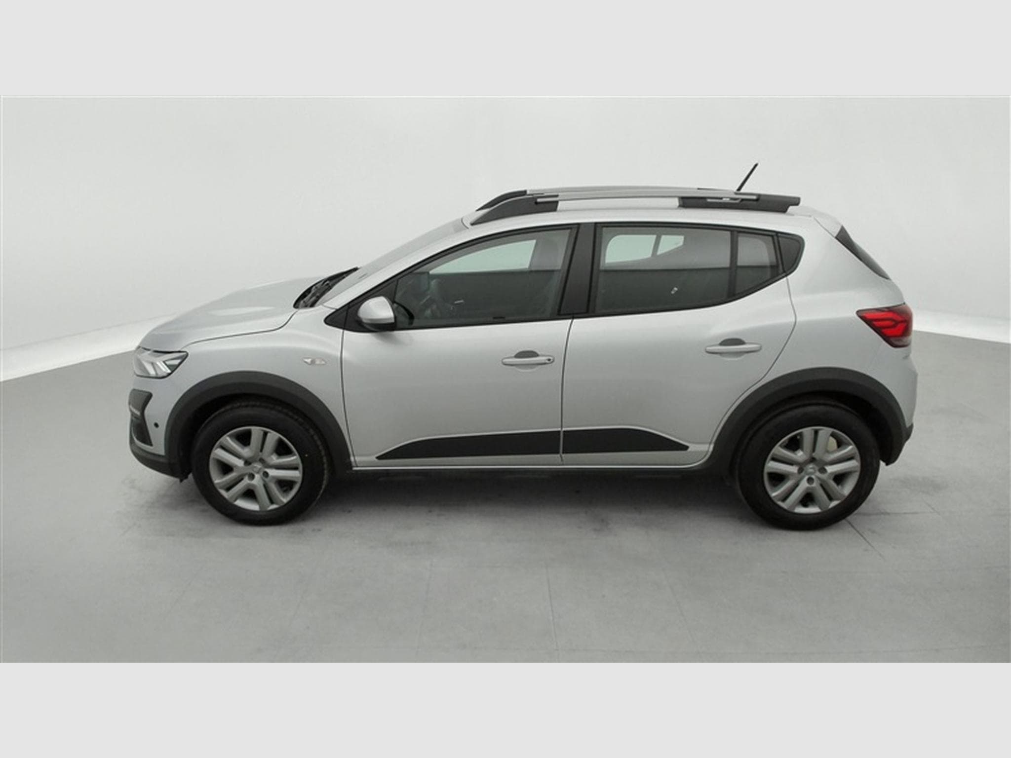 Dacia Sandero Stepway 1.0 TCe *NAVI/FULL LED/CAMERA/CARPLAY/PDC AV* (2022) - Photo 3